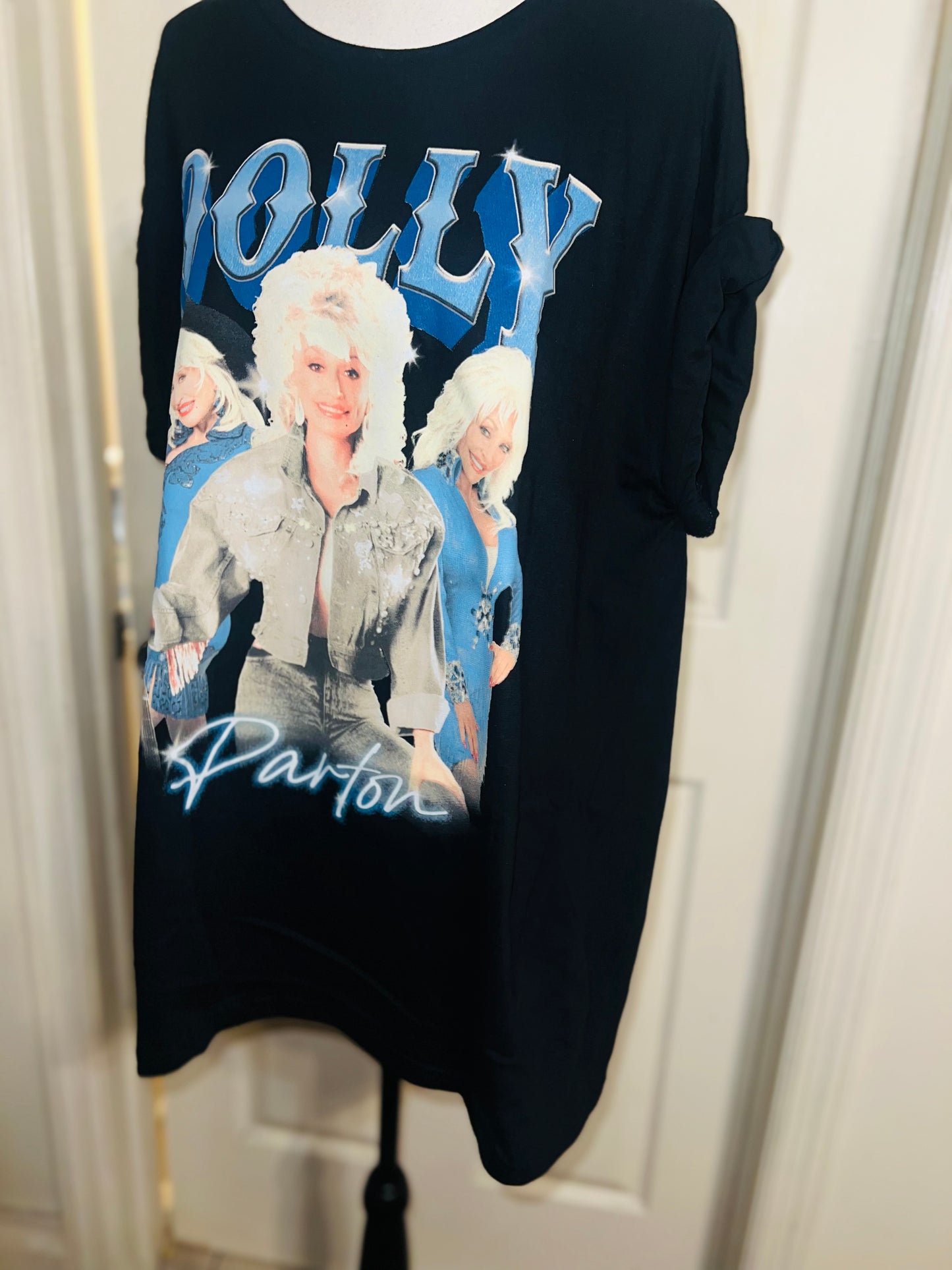 Dolly Parton Oversized Distressed Tee