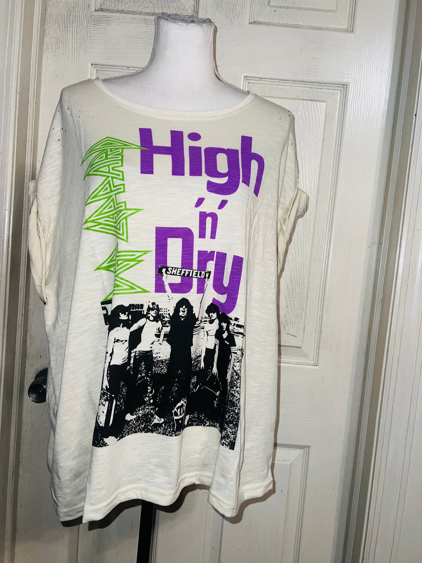 Def Leppard Oversized Distressed Tee