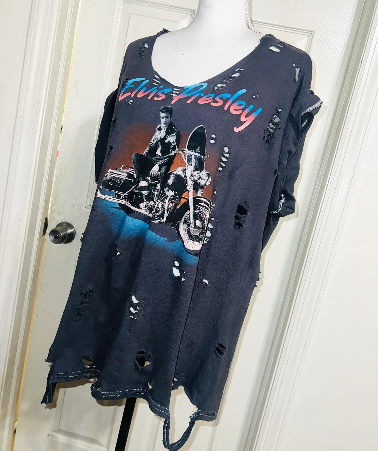 Elvis Oversized Distressed Tee