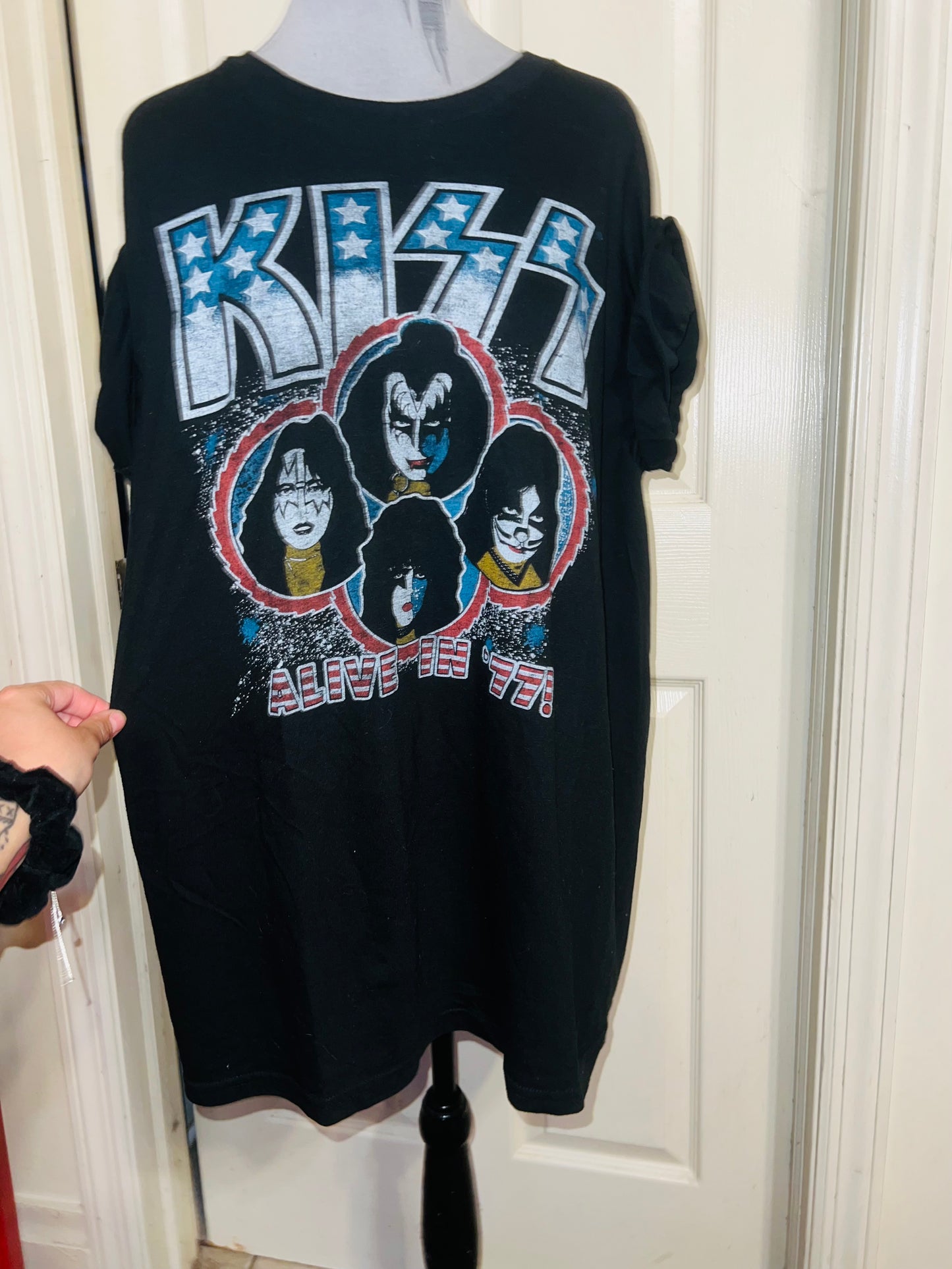 KISS Oversized Distressed Tee