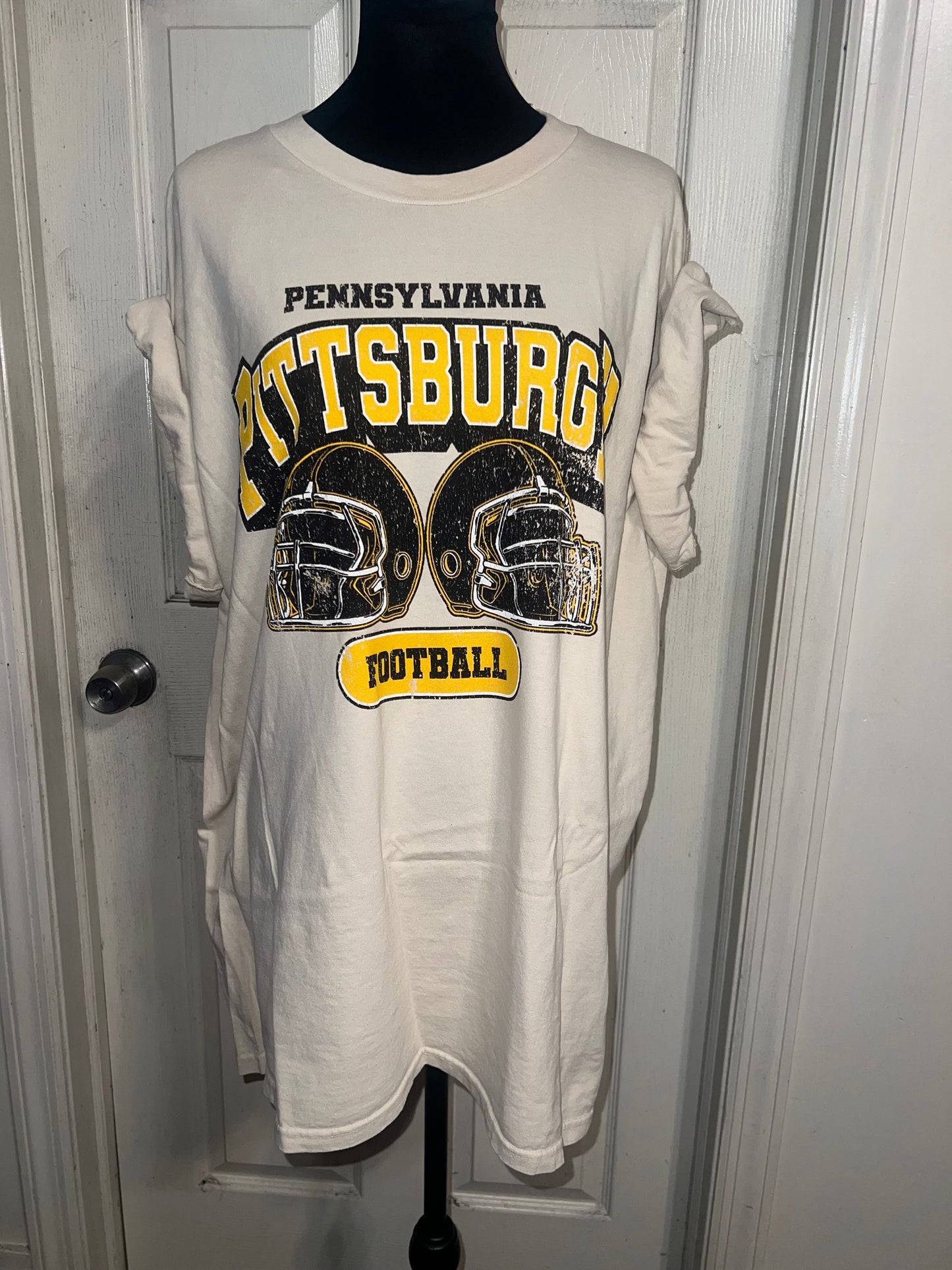 Pittsburgh Steelers Oversized Distressed Tee