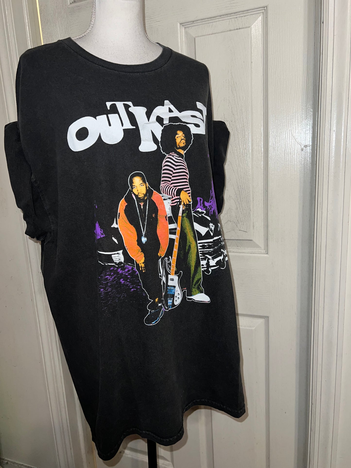 Outkast Oversized Distressed Tee