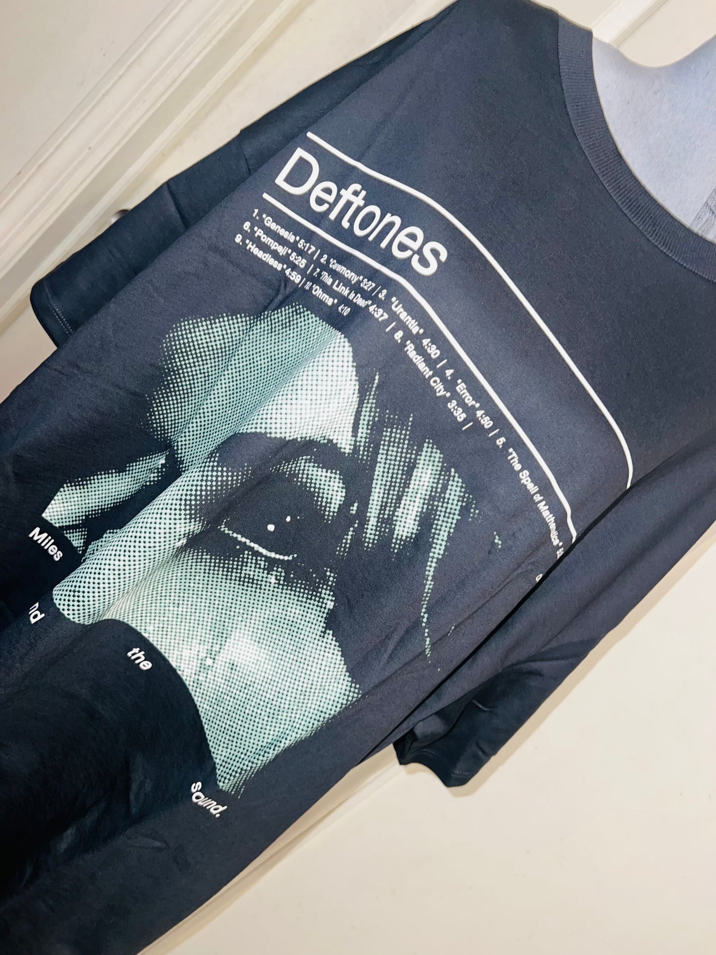 Deftones Oversized Distressed Tee