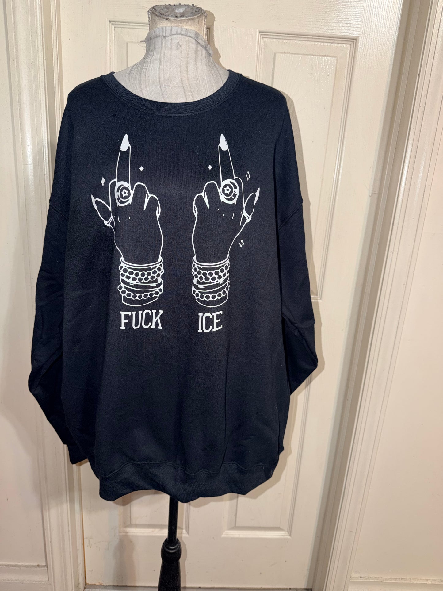 F ICE Oversized Sweatshirt & Tee