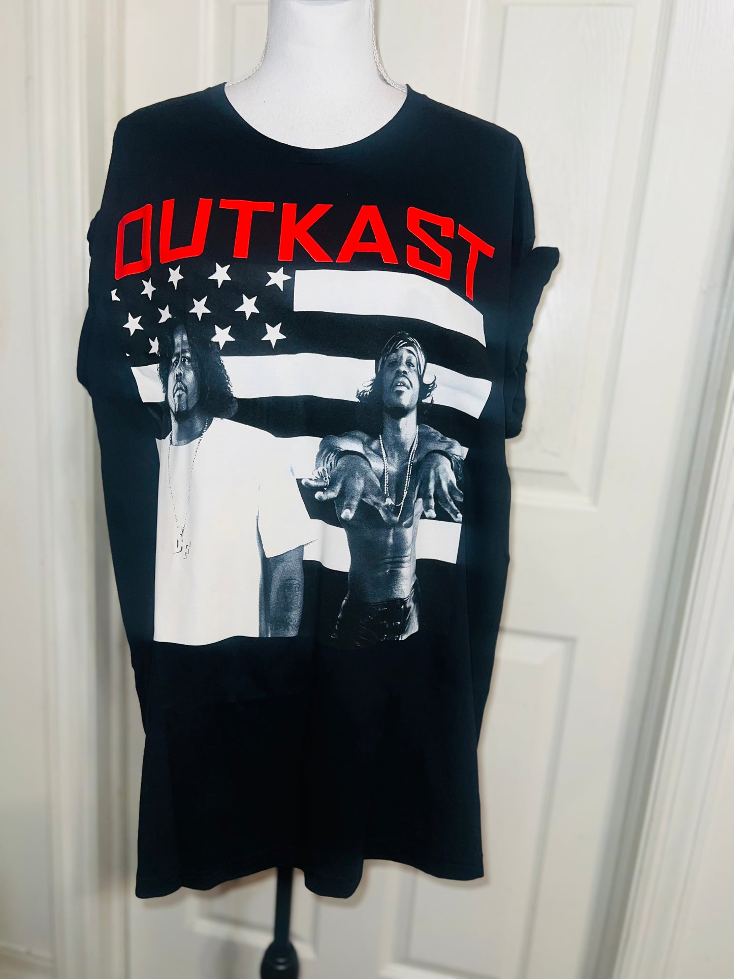 Outkast Oversized Distressed Tee