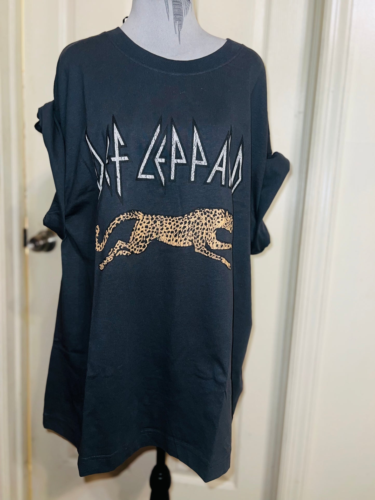 Def Leppard Oversized Distressed Tee