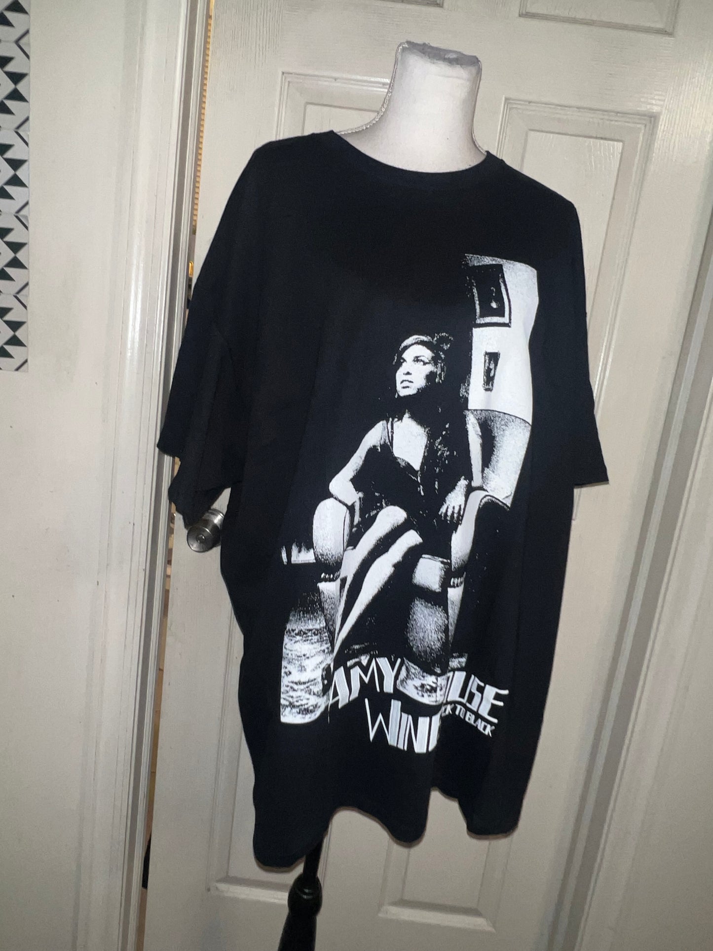Amy Winehouse Oversized Distressed Tee