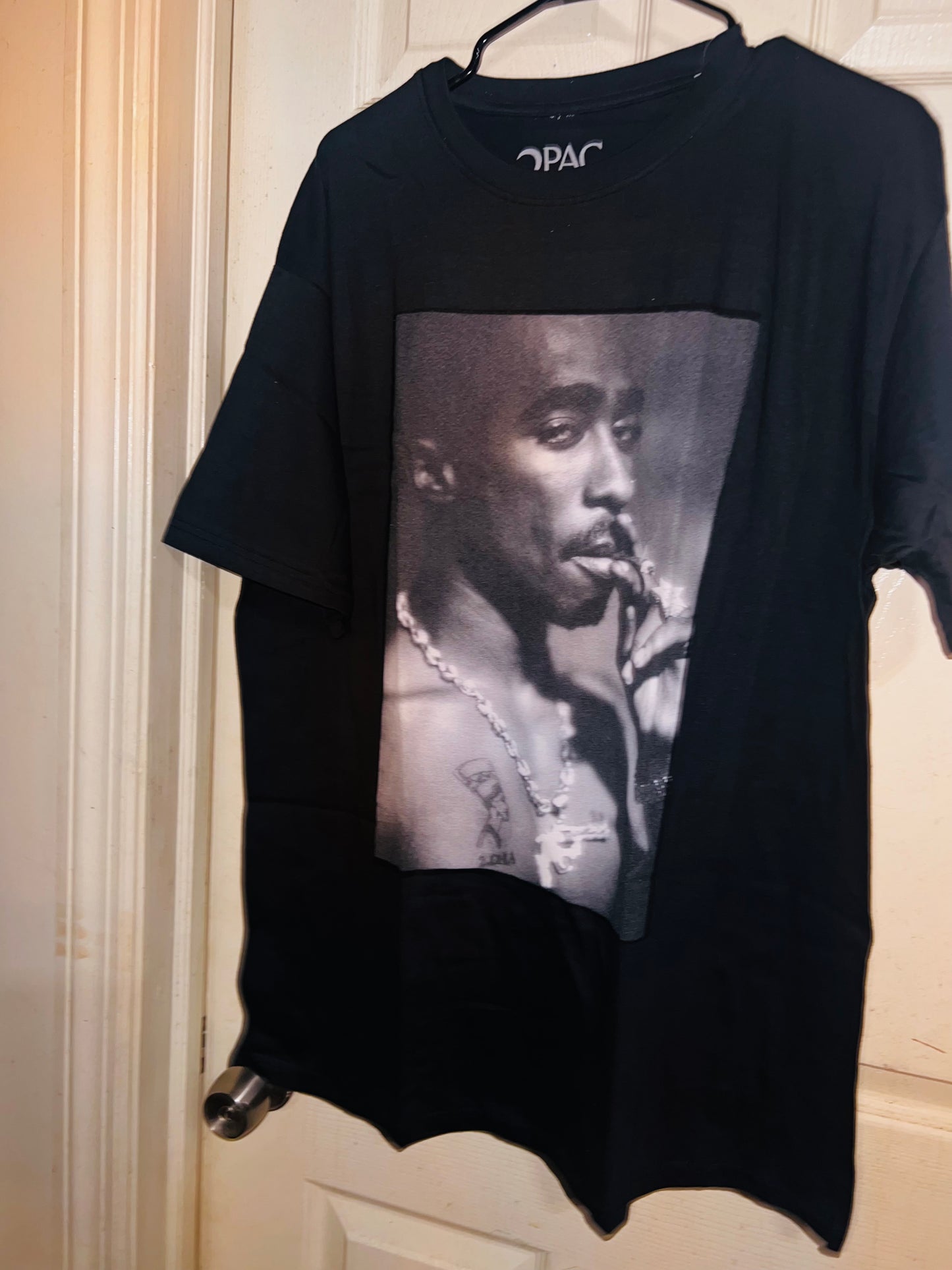 Tupac Portrait Oversized Distressed Tee