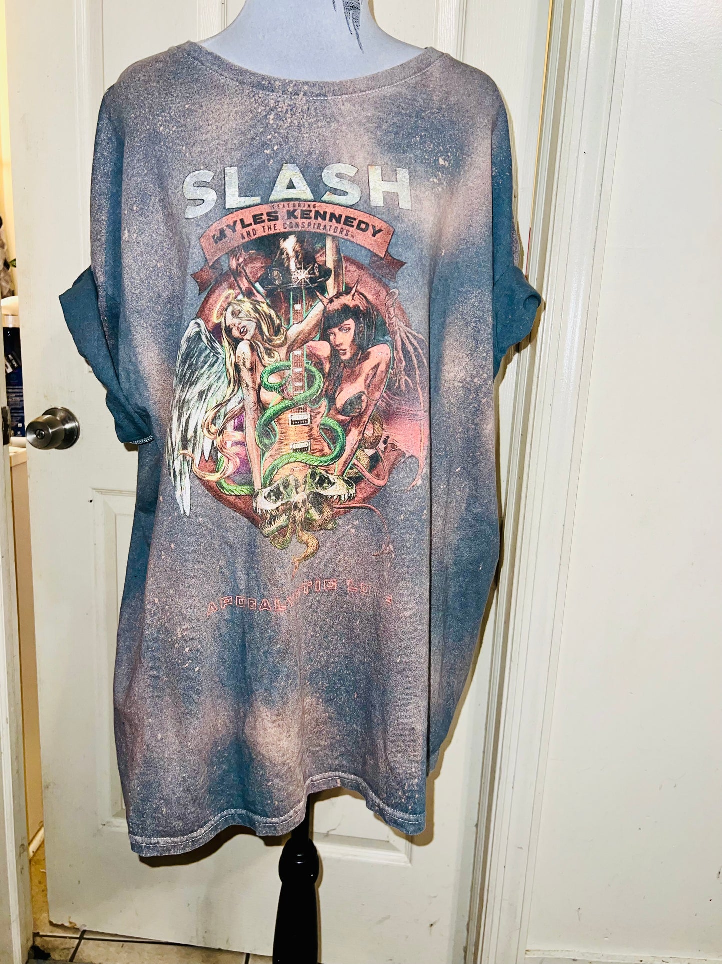Bleached Slash Distressed Oversized Tee
