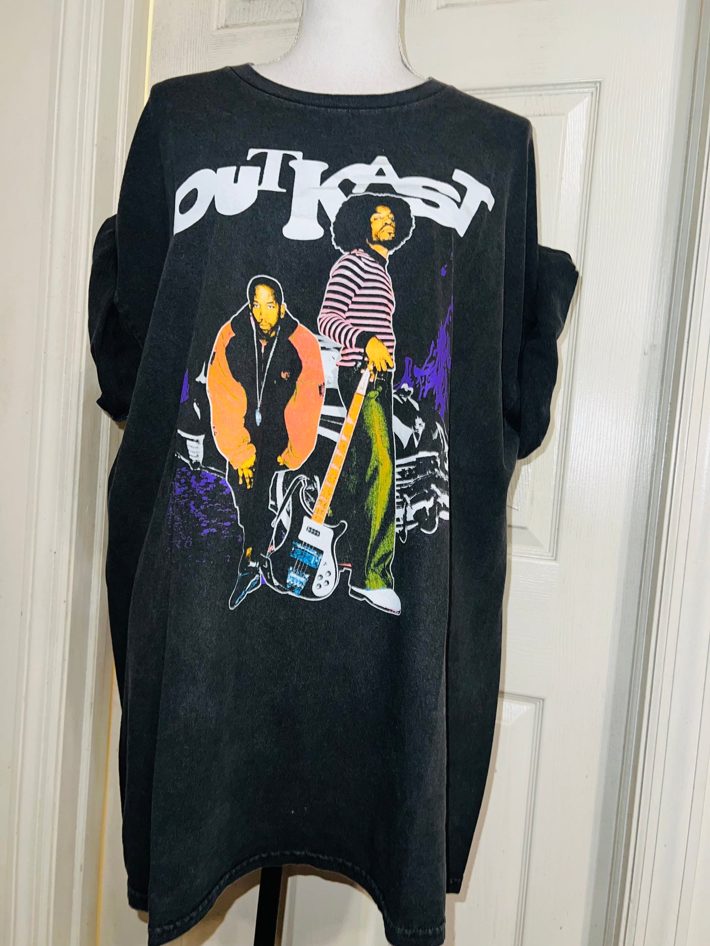 Outkast Oversized Distressed Tee