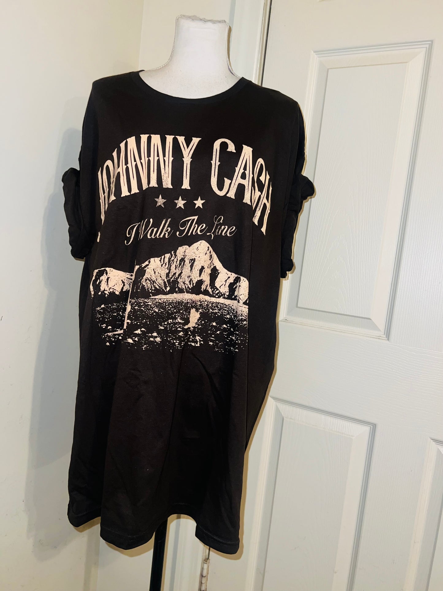 Johnny Cash Oversized Distressed Tee