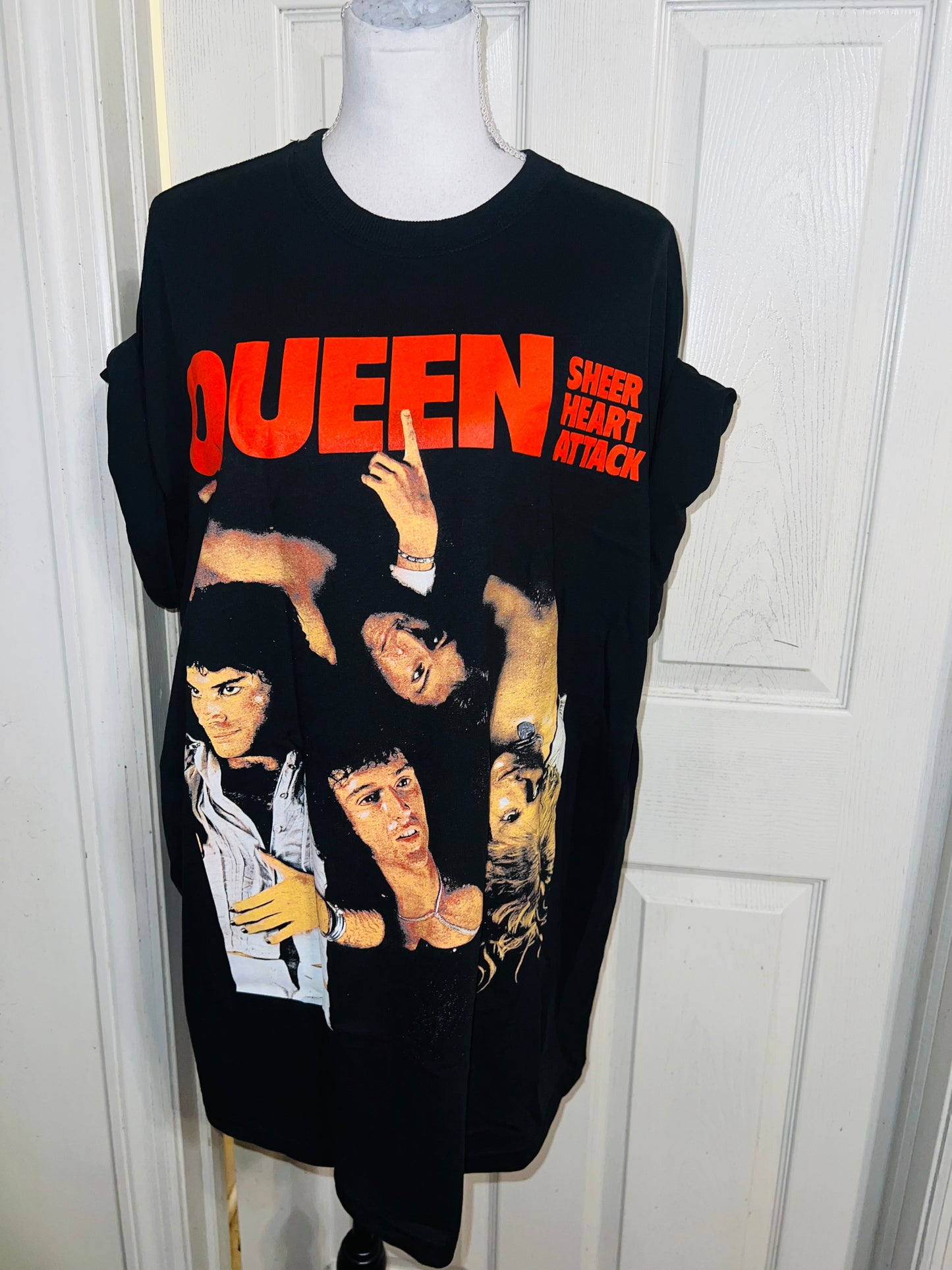 Queen Oversized Distressed Tee