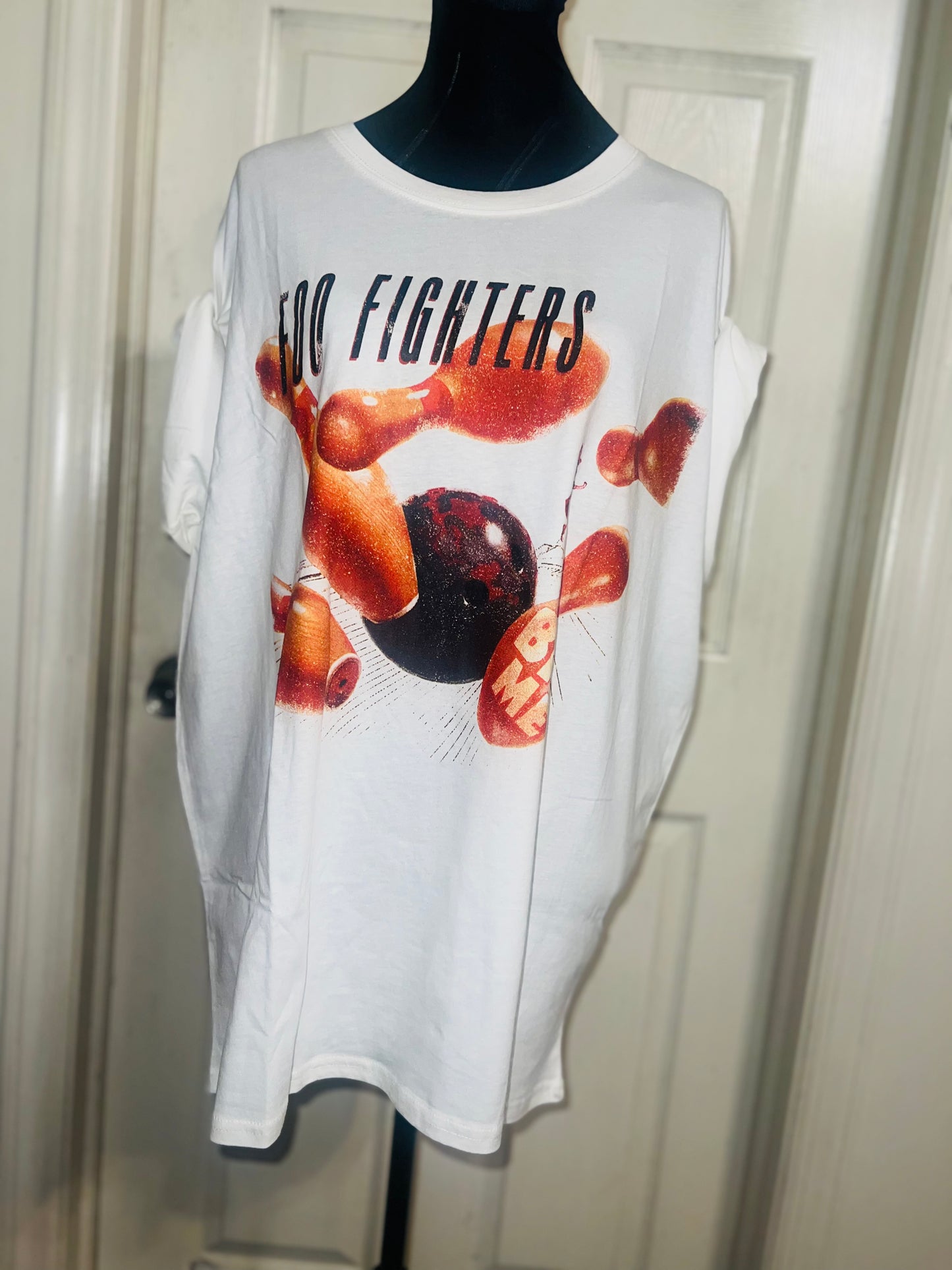 Foo Fighters Oversized Distressed Tee