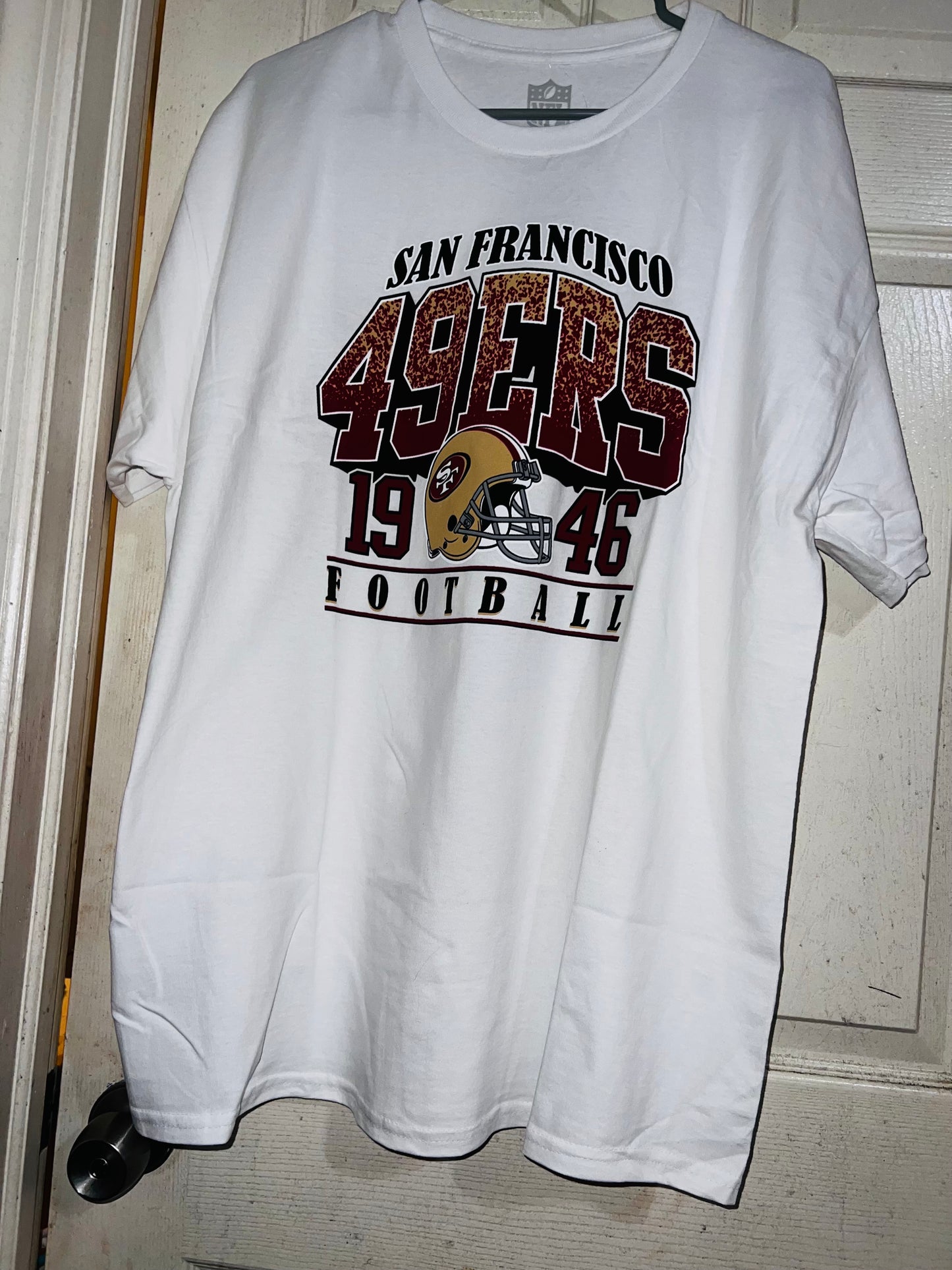 San Francisco 49ers Oversized Distressed Tee