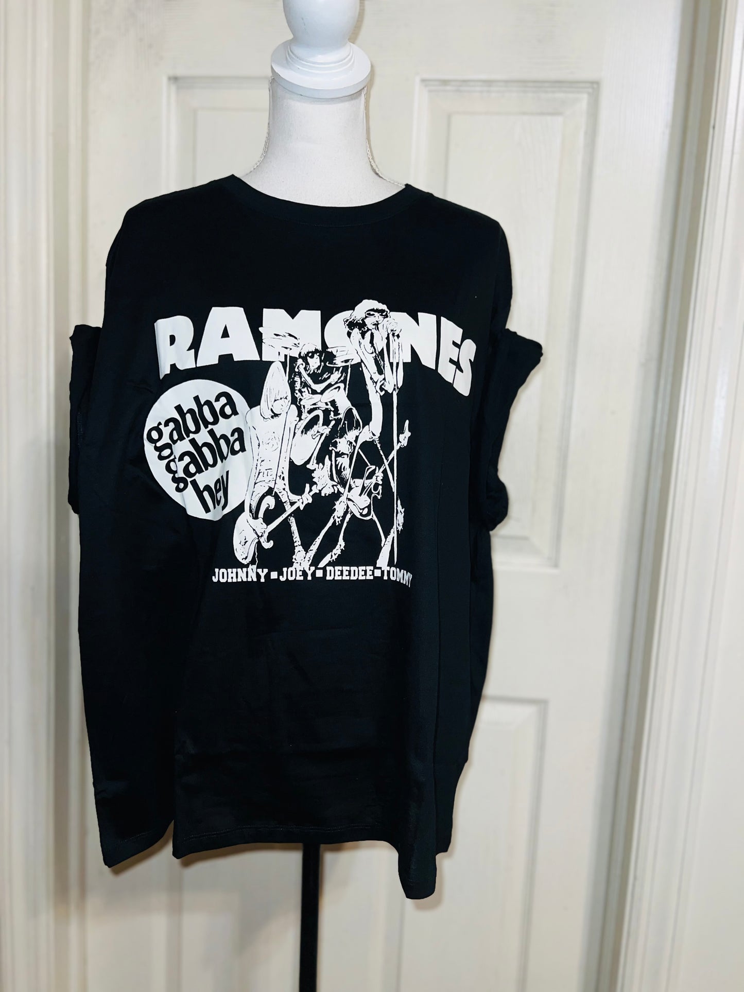 Ramones Oversized Distressed Tee