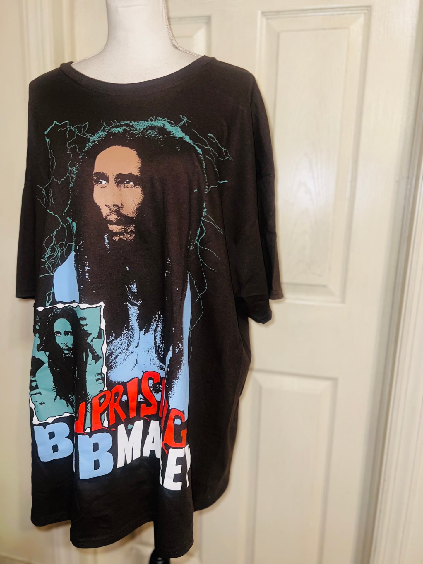 Bob Marley Oversized Distressed Tee
