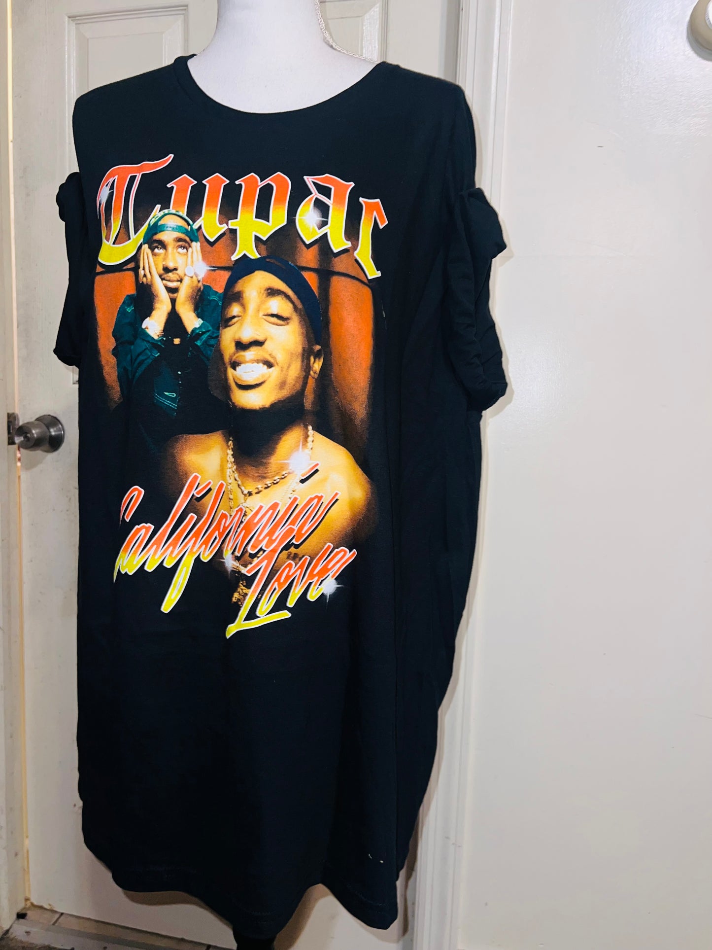 Tupac Oversized Distressed Tee