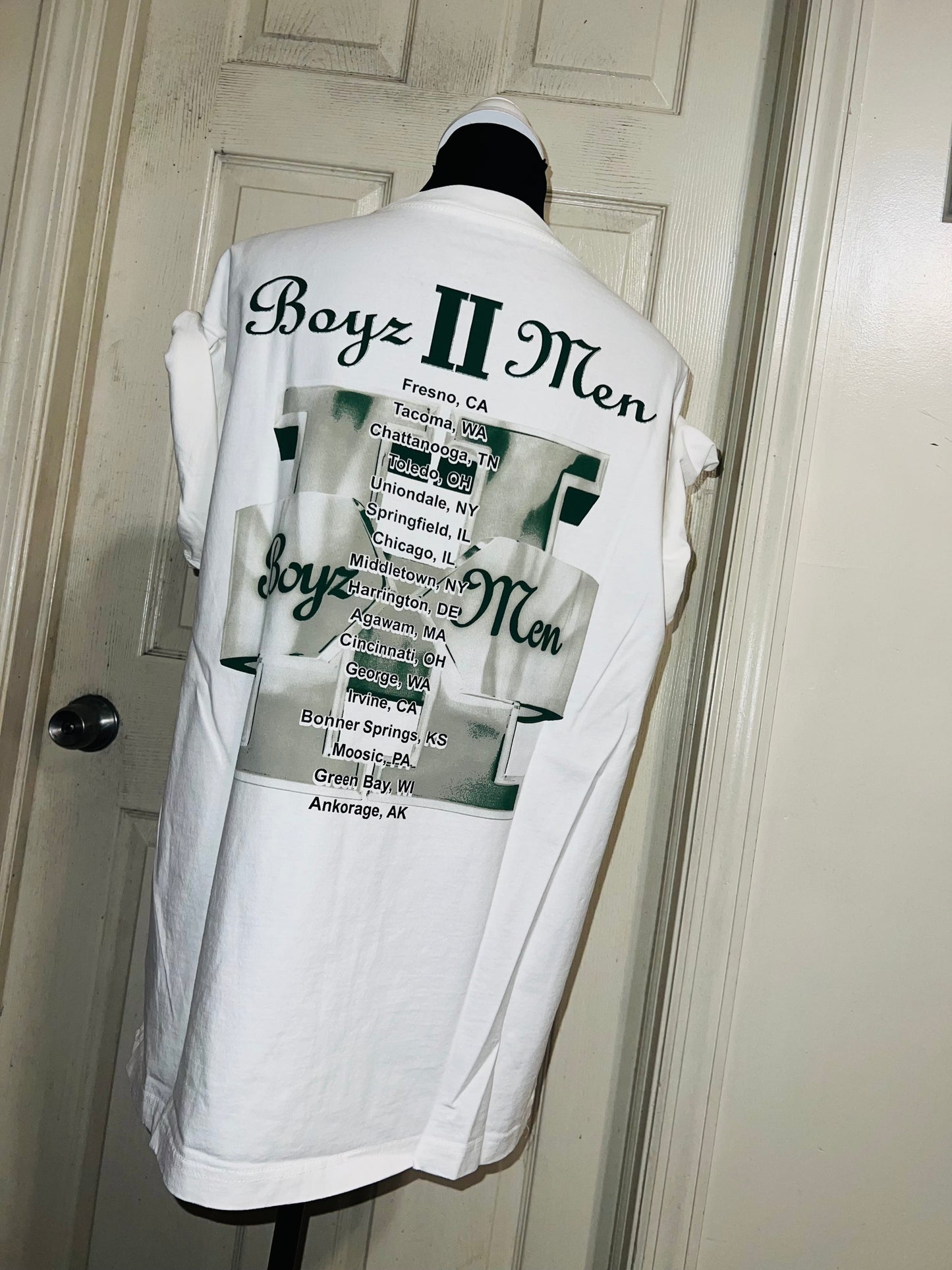 Boyz II Men Double Sided Oversized Distressed Tee