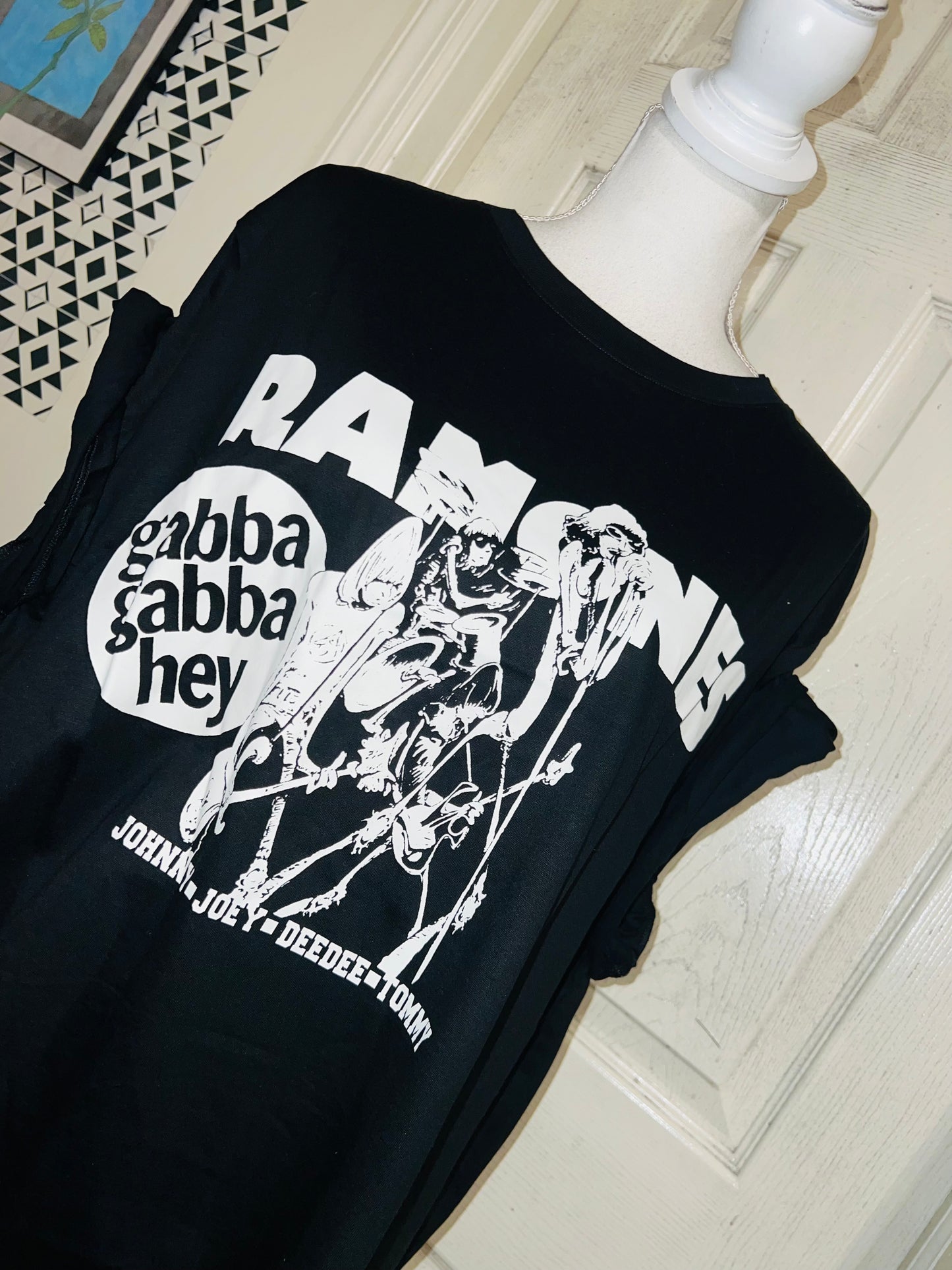 Ramones Oversized Distressed Tee