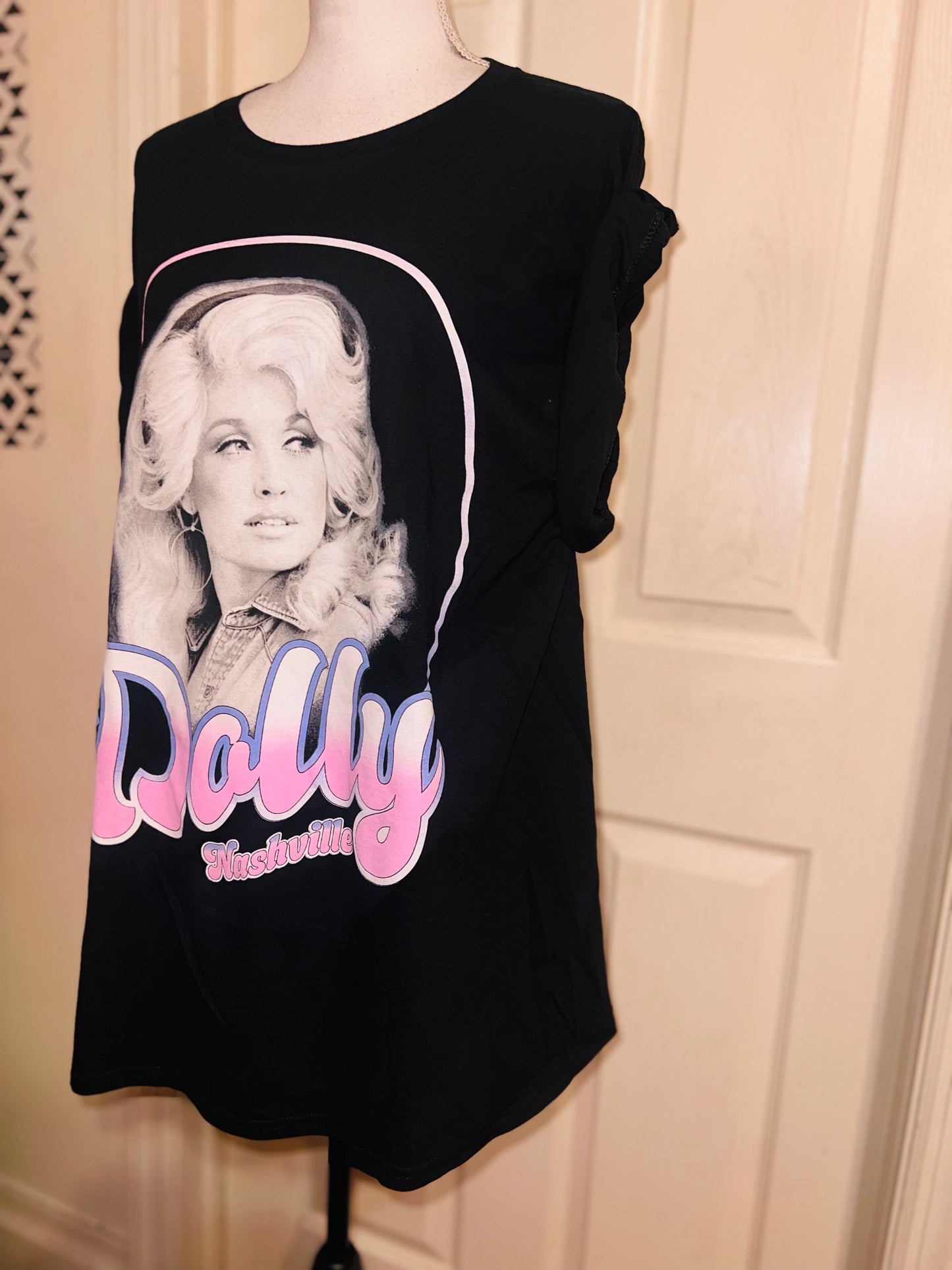 Dolly Parton Oversized Distressed Tee