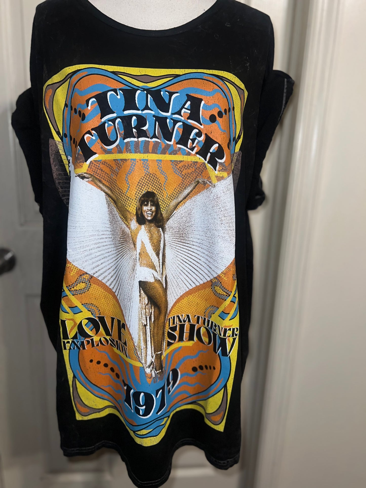 Tina Turner Oversized Distressed Tee