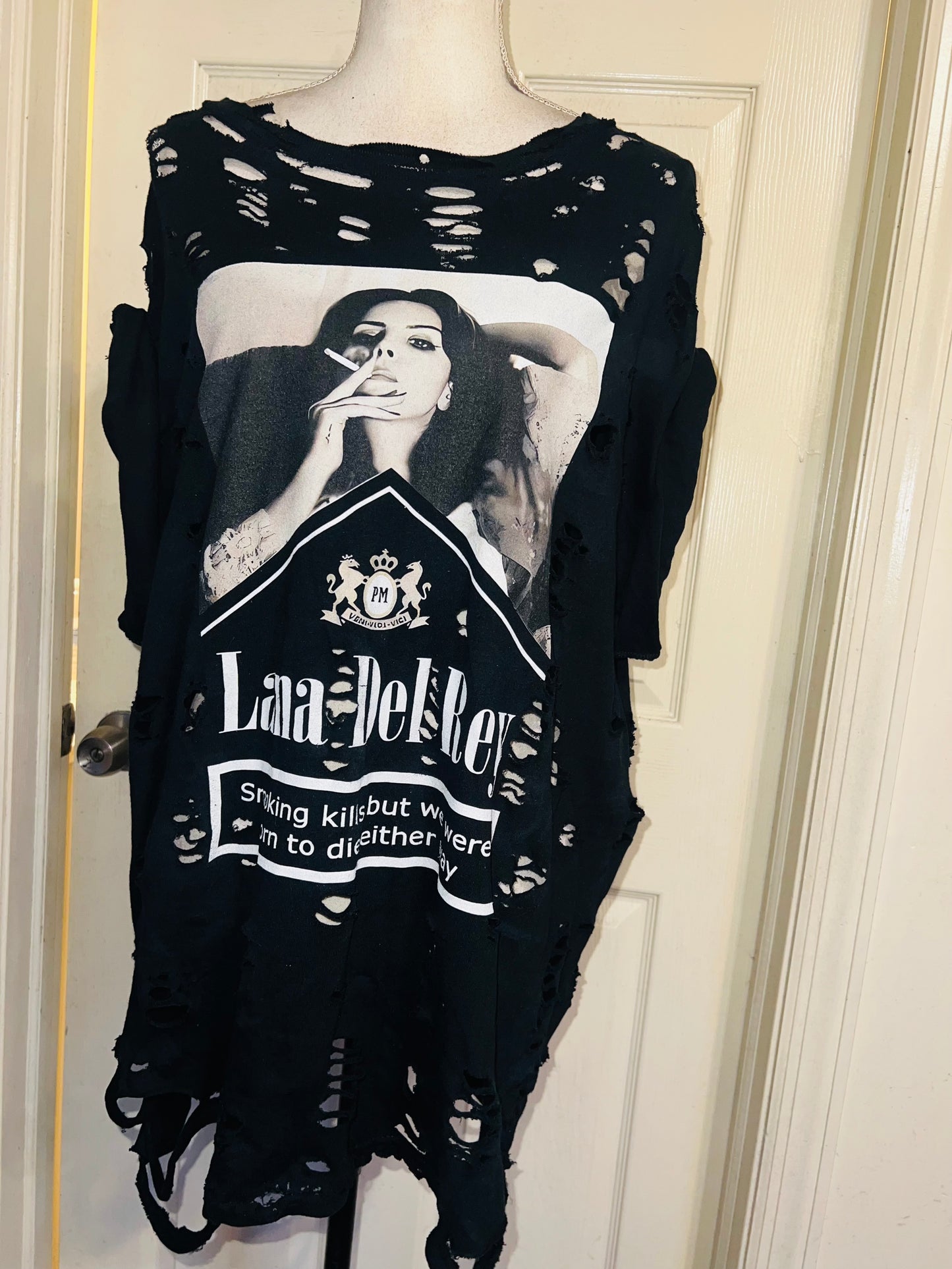 Lana Del Rey Born to Die Oversized Distressed Tee