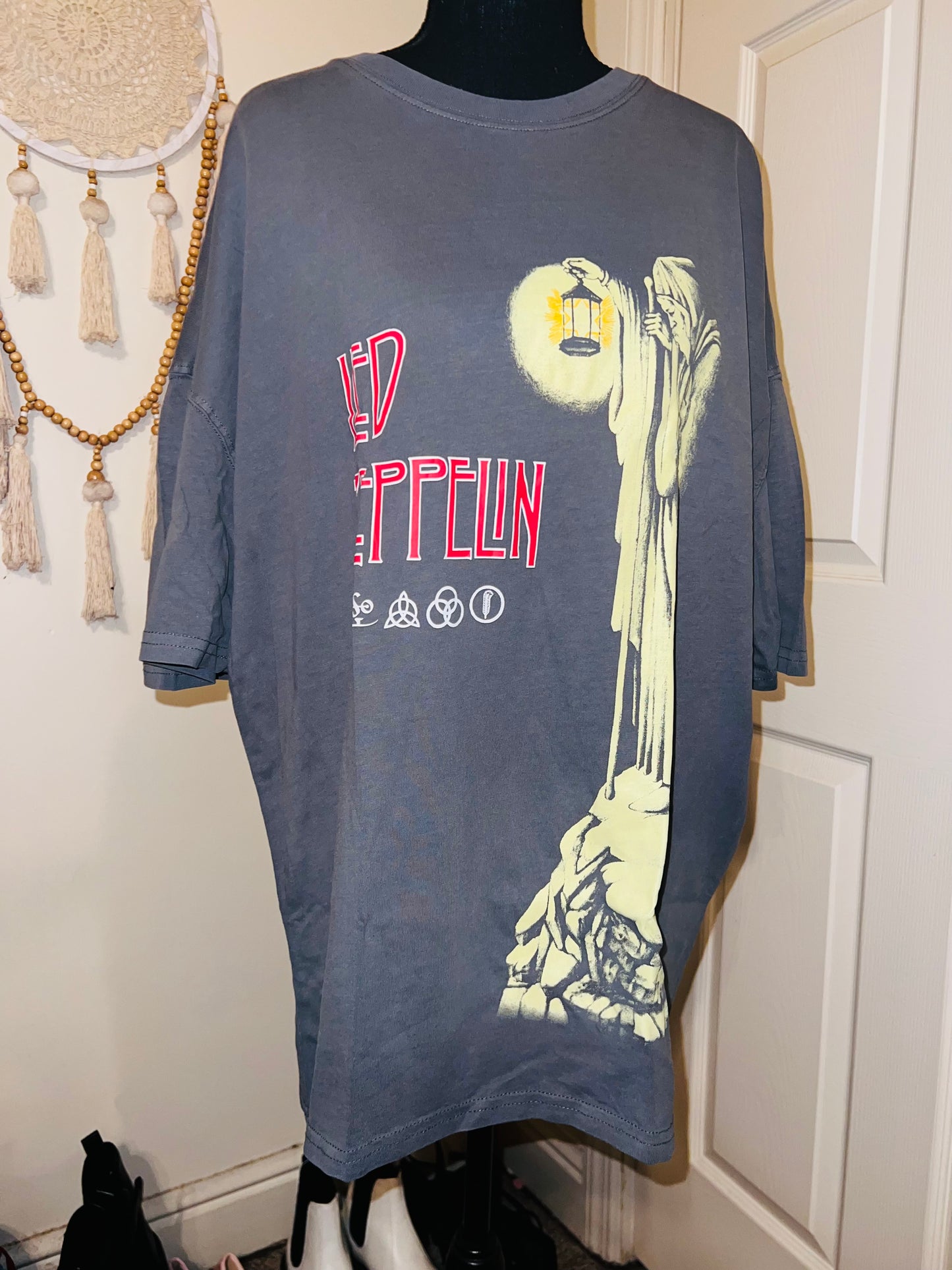 Led Zeppelin Oversized Distressed Tee