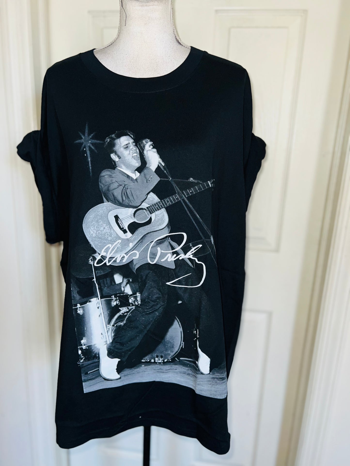 Elvis Presley Oversized Distressed Tee