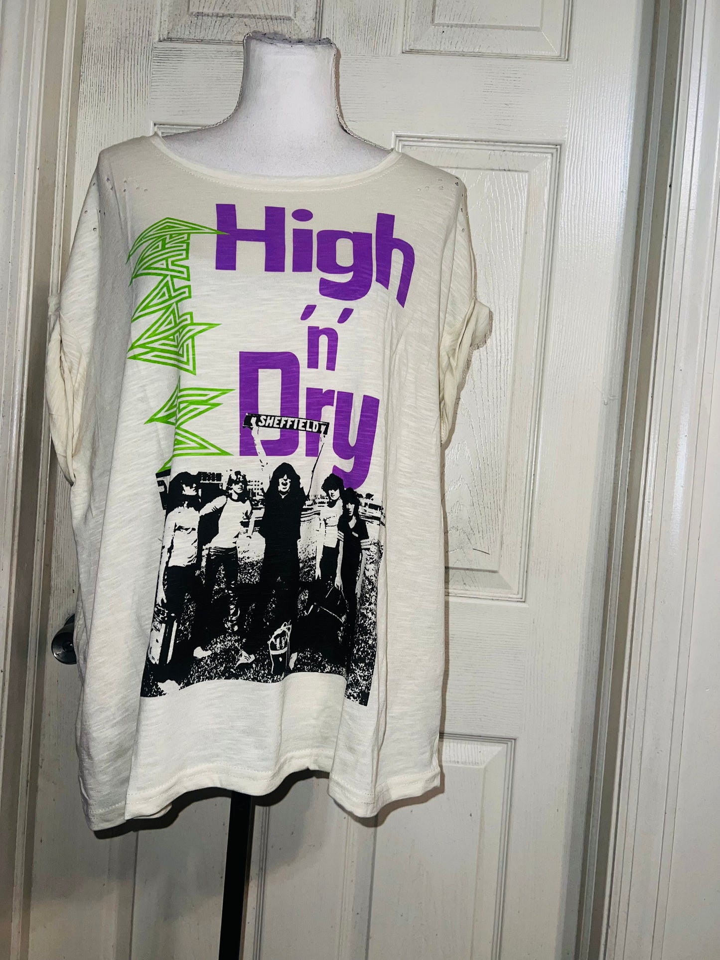 Def Leppard Oversized Distressed Tee