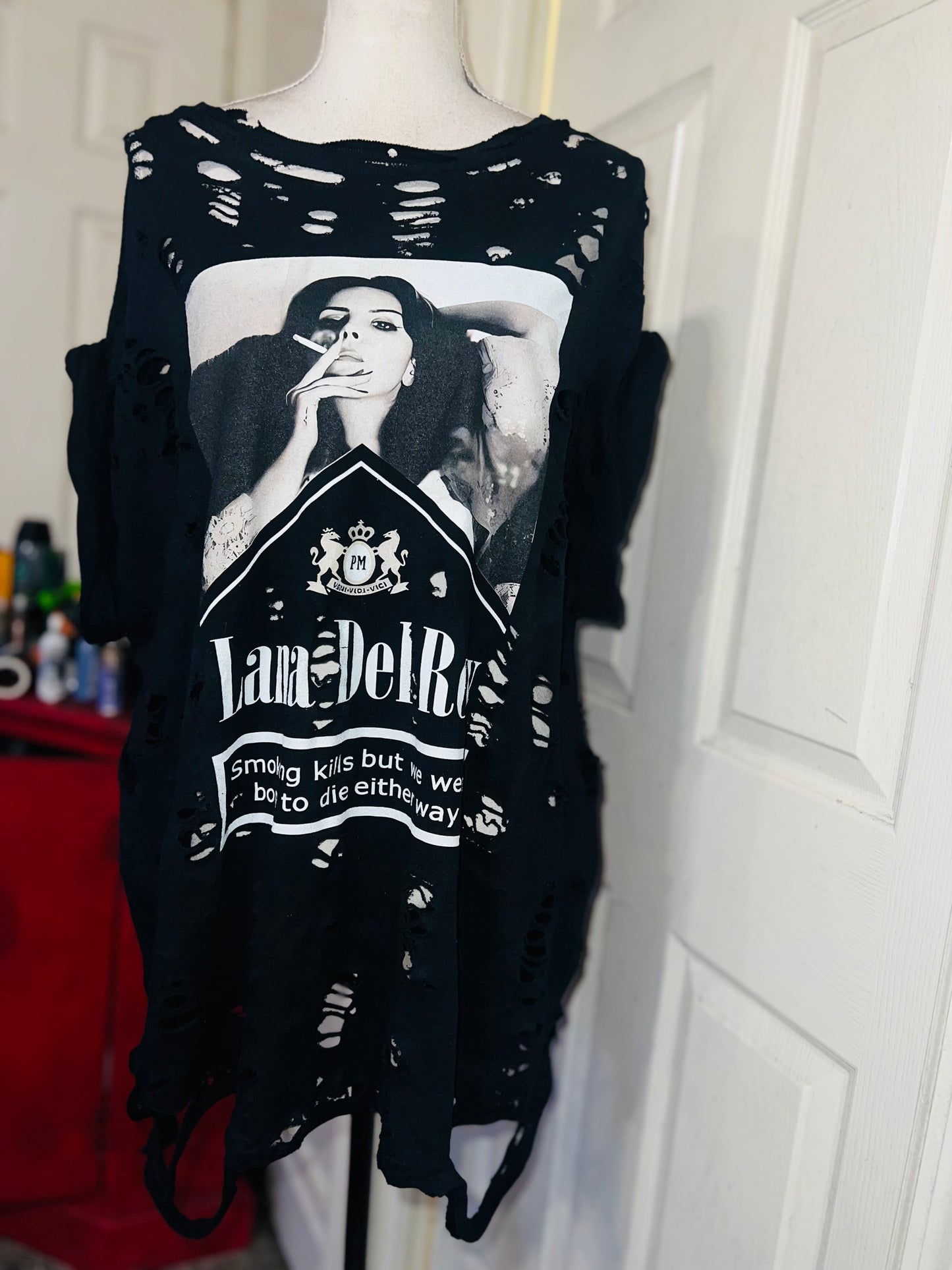 Lana Del Rey Born to Die Oversized Distressed Tee