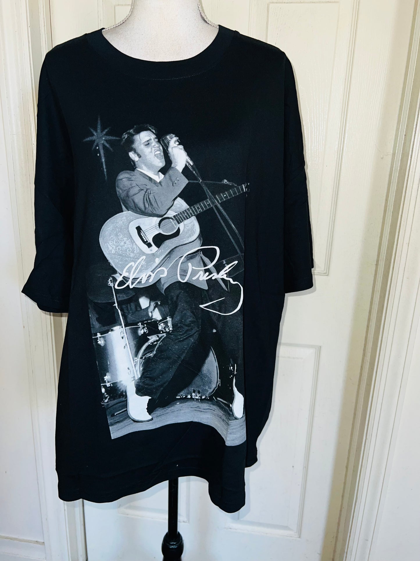 Elvis Presley Oversized Distressed Tee