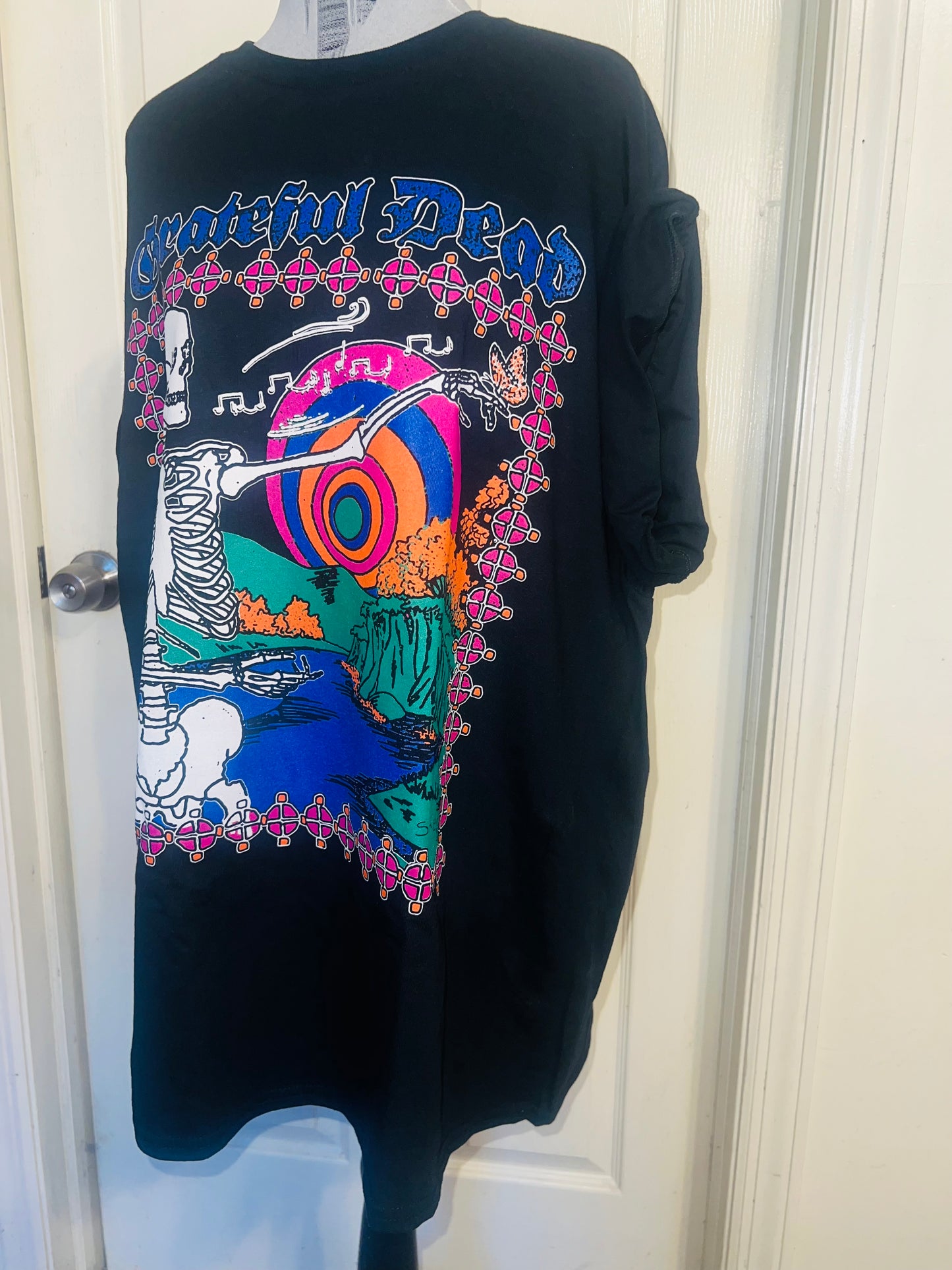 Grateful Dead Oversized Distressed Tee