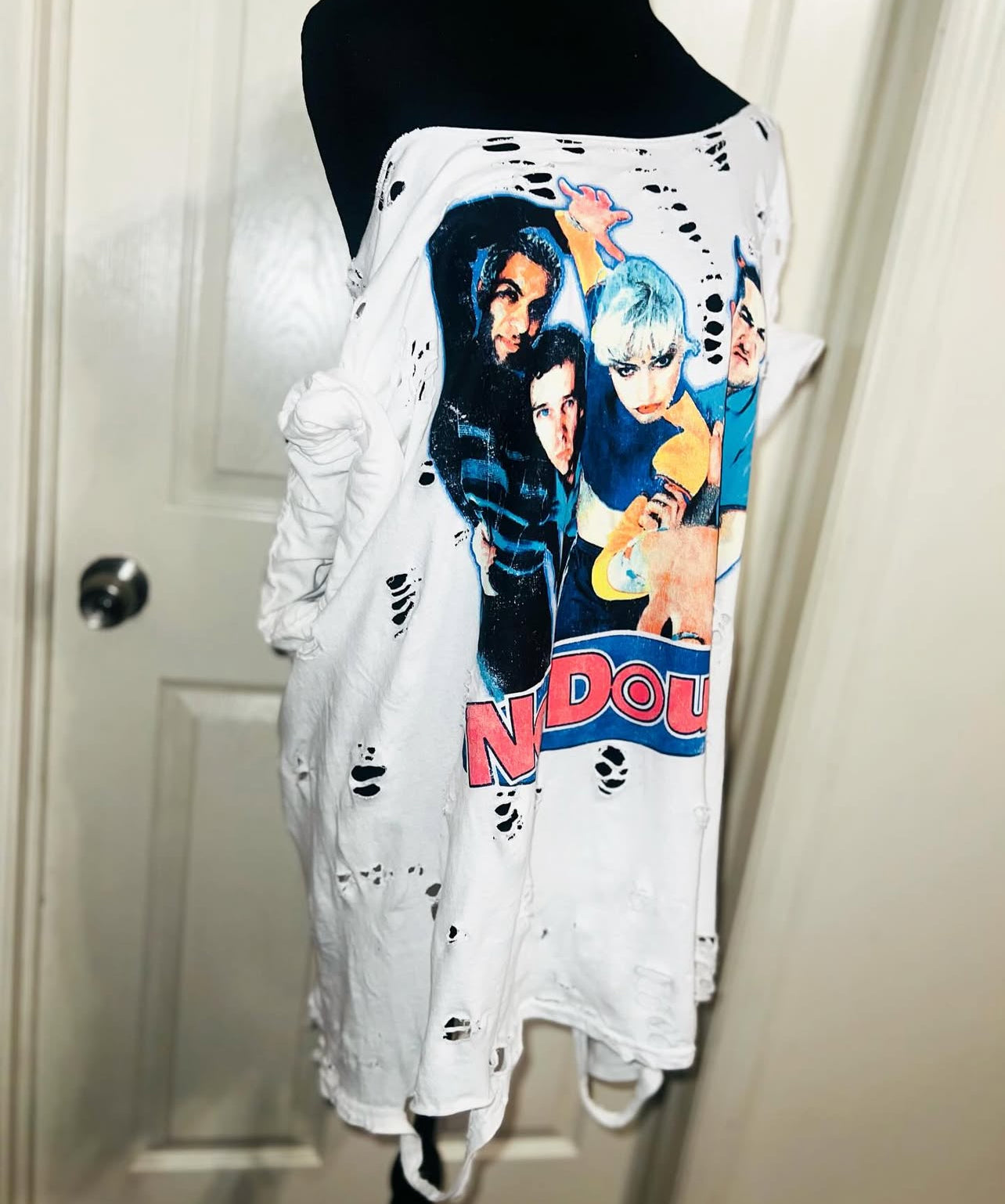 No Doubt Oversized Distressed Tee