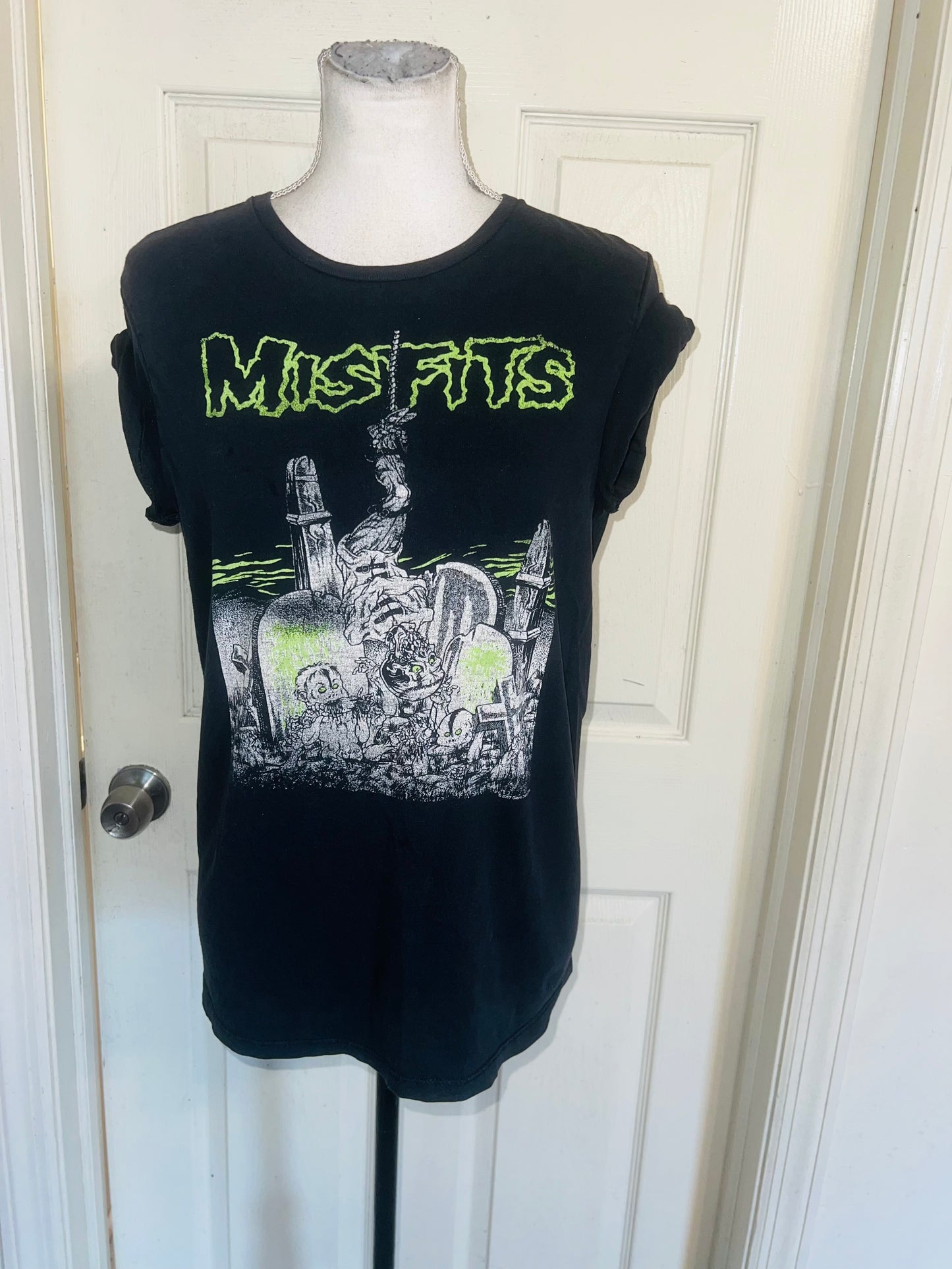 Misfits Vintage Oversized Distressed Tee