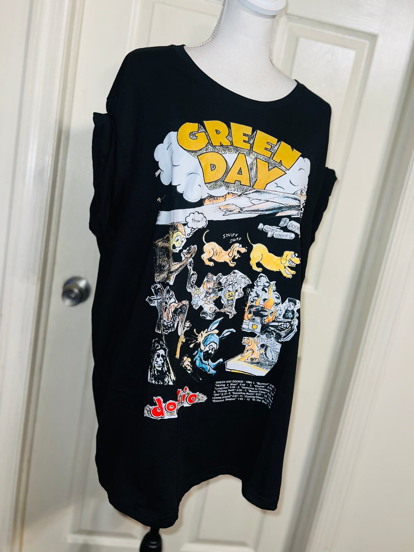 Green Day Oversized Distressed Tee