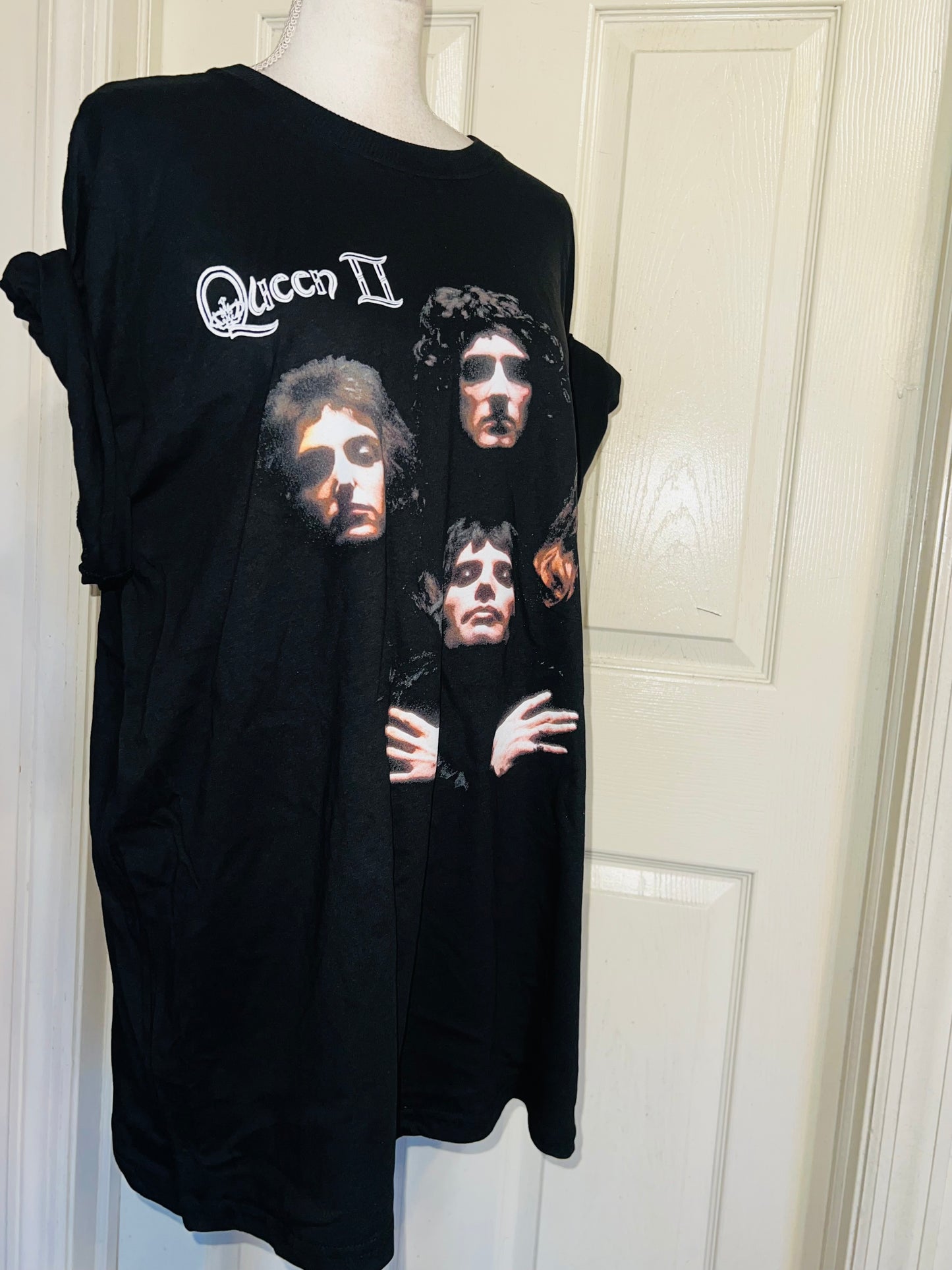 Queen Oversized Distressed Tee