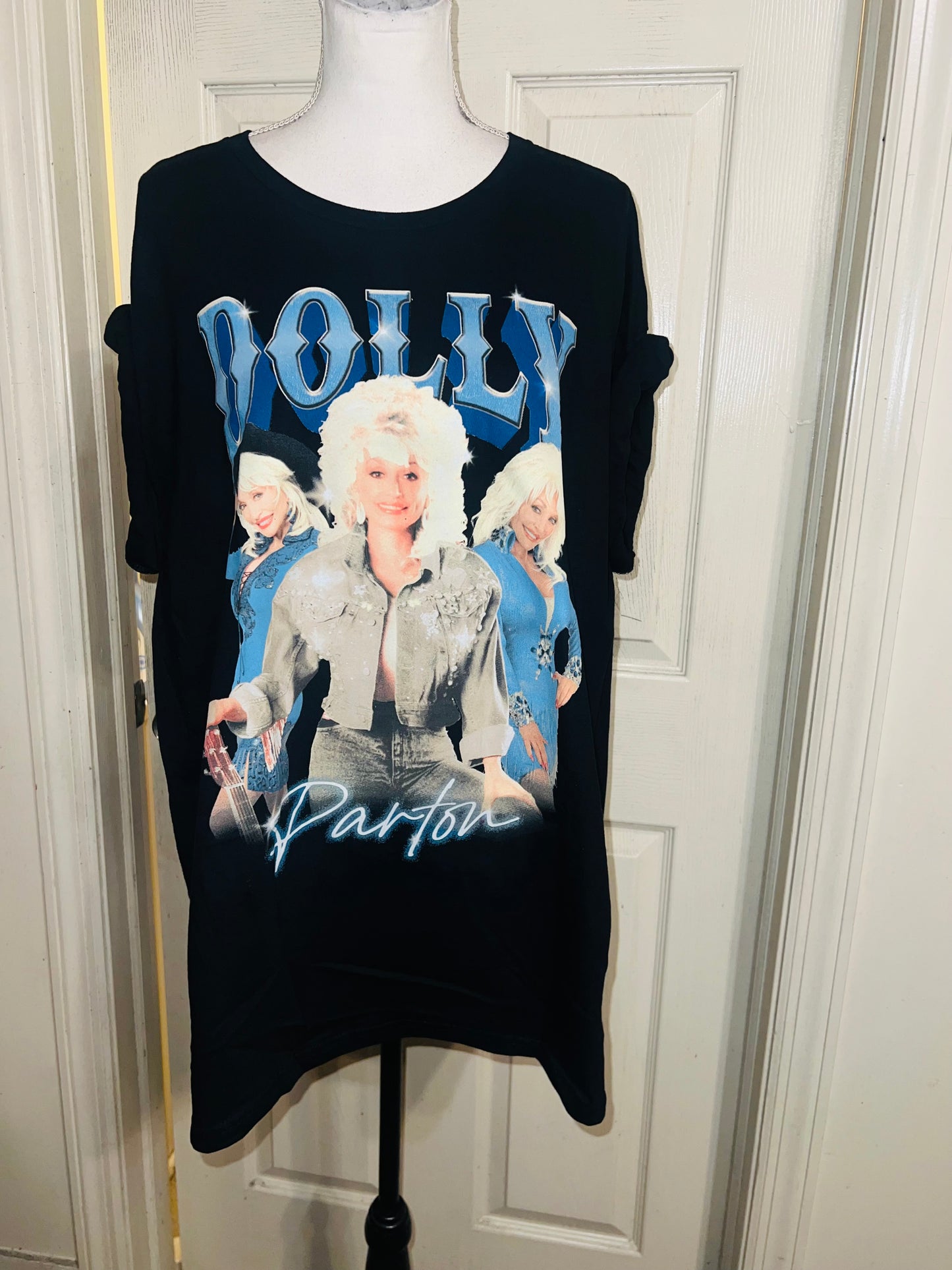 Dolly Parton Oversized Distressed Tee