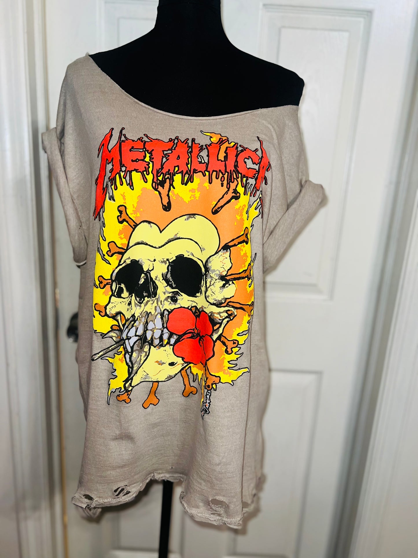 Metallica Oversized Distressed Tee
