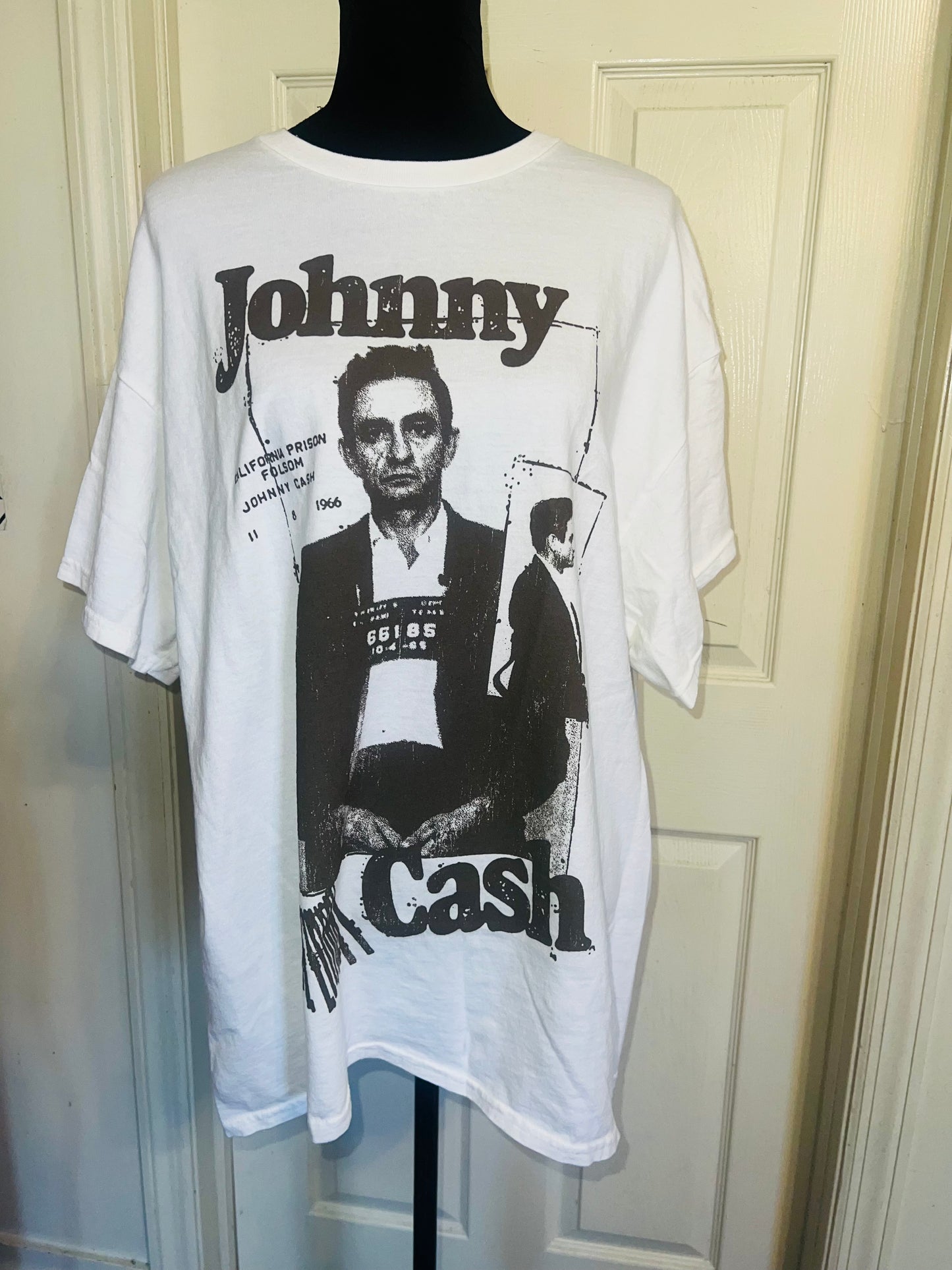 Johnny Cash Oversized Distressed Tee