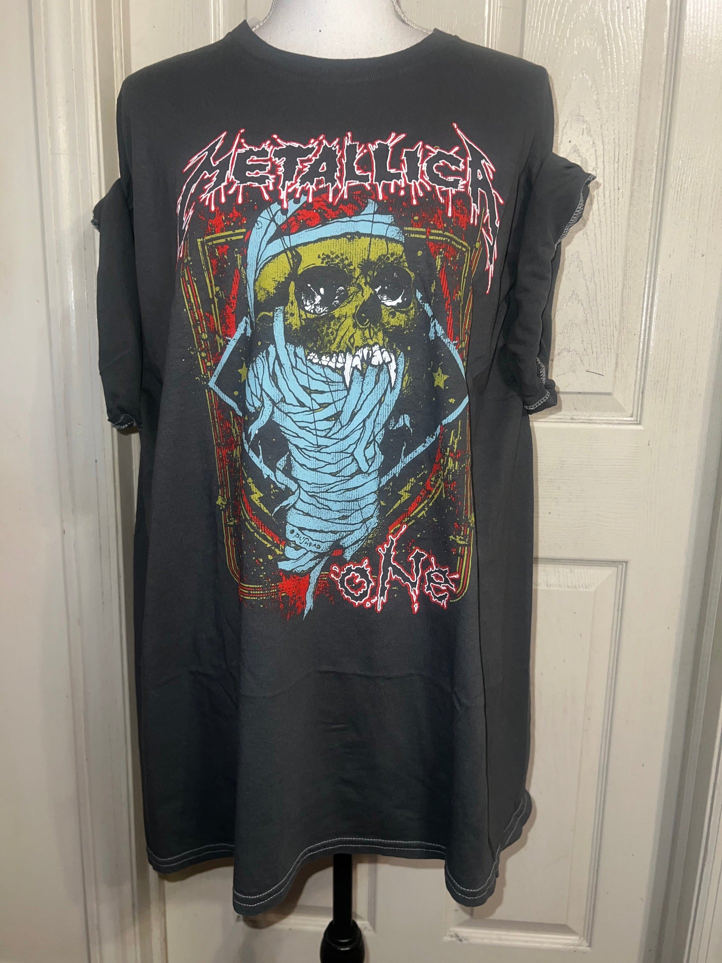 Metallica Oversized Distressed Tee