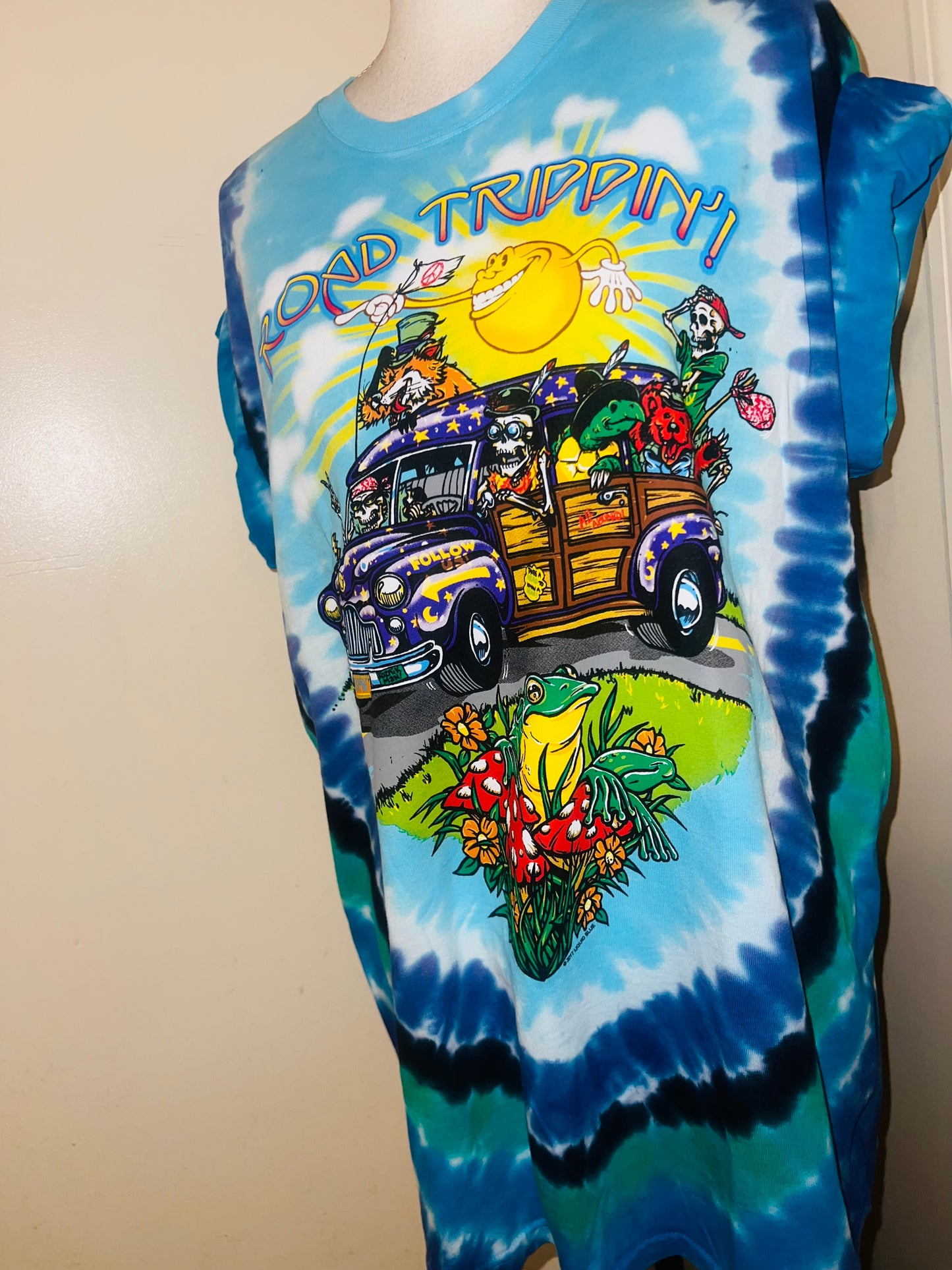 Grateful Dead Road Trippin’ Double Sided Distressed Tee