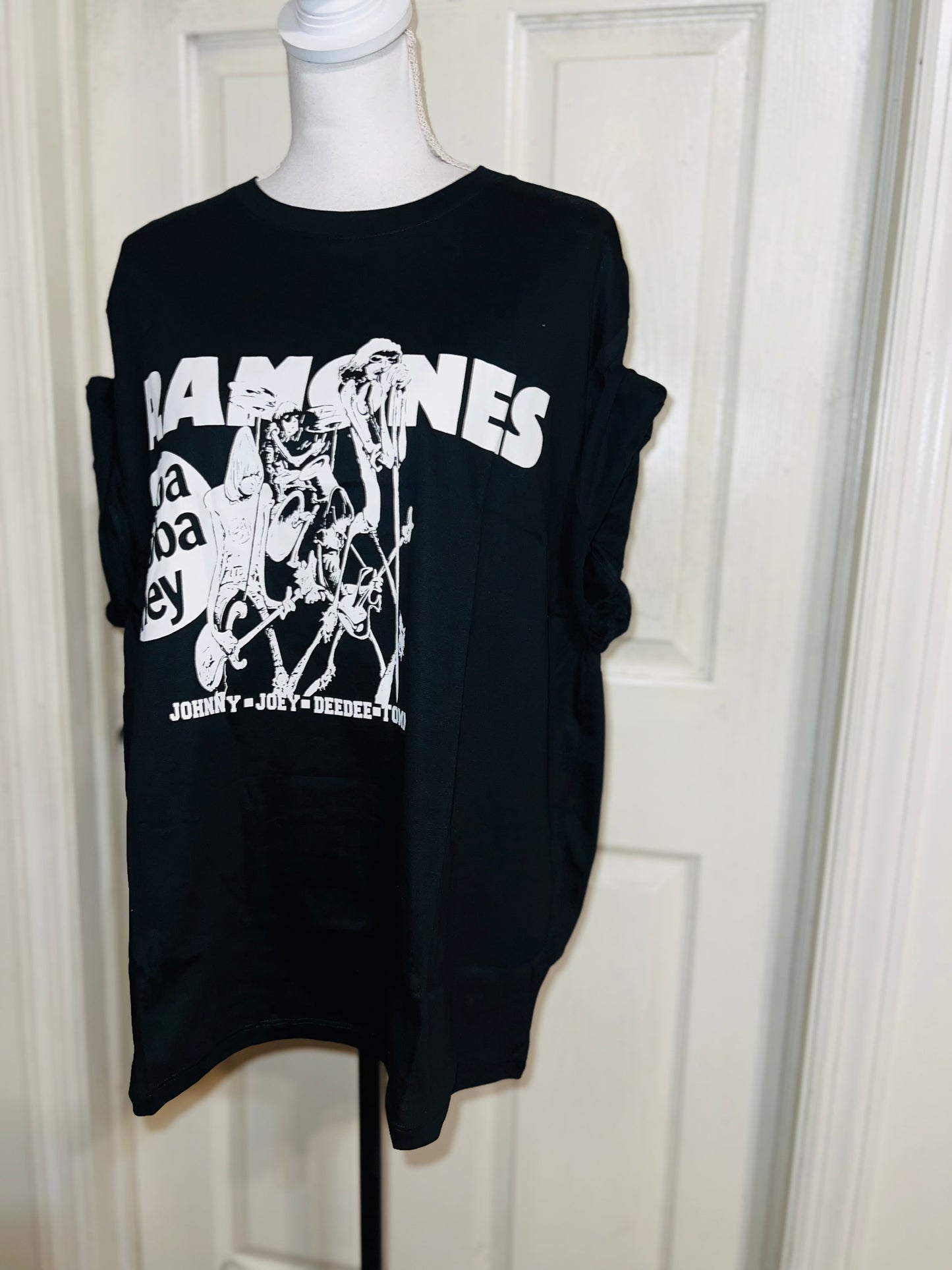 Ramones Oversized Distressed Tee