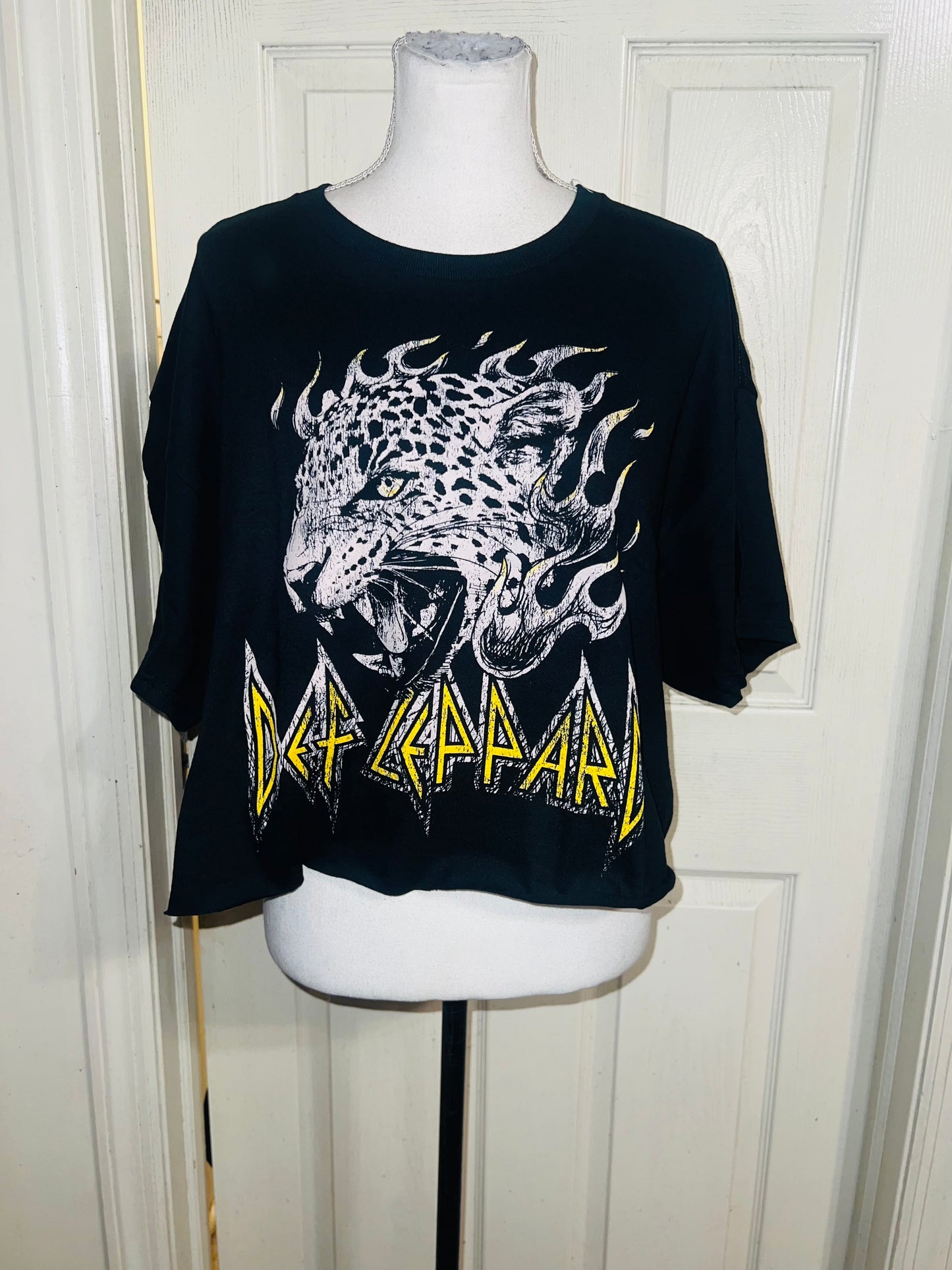 Def Leppard Oversized Distressed Tee