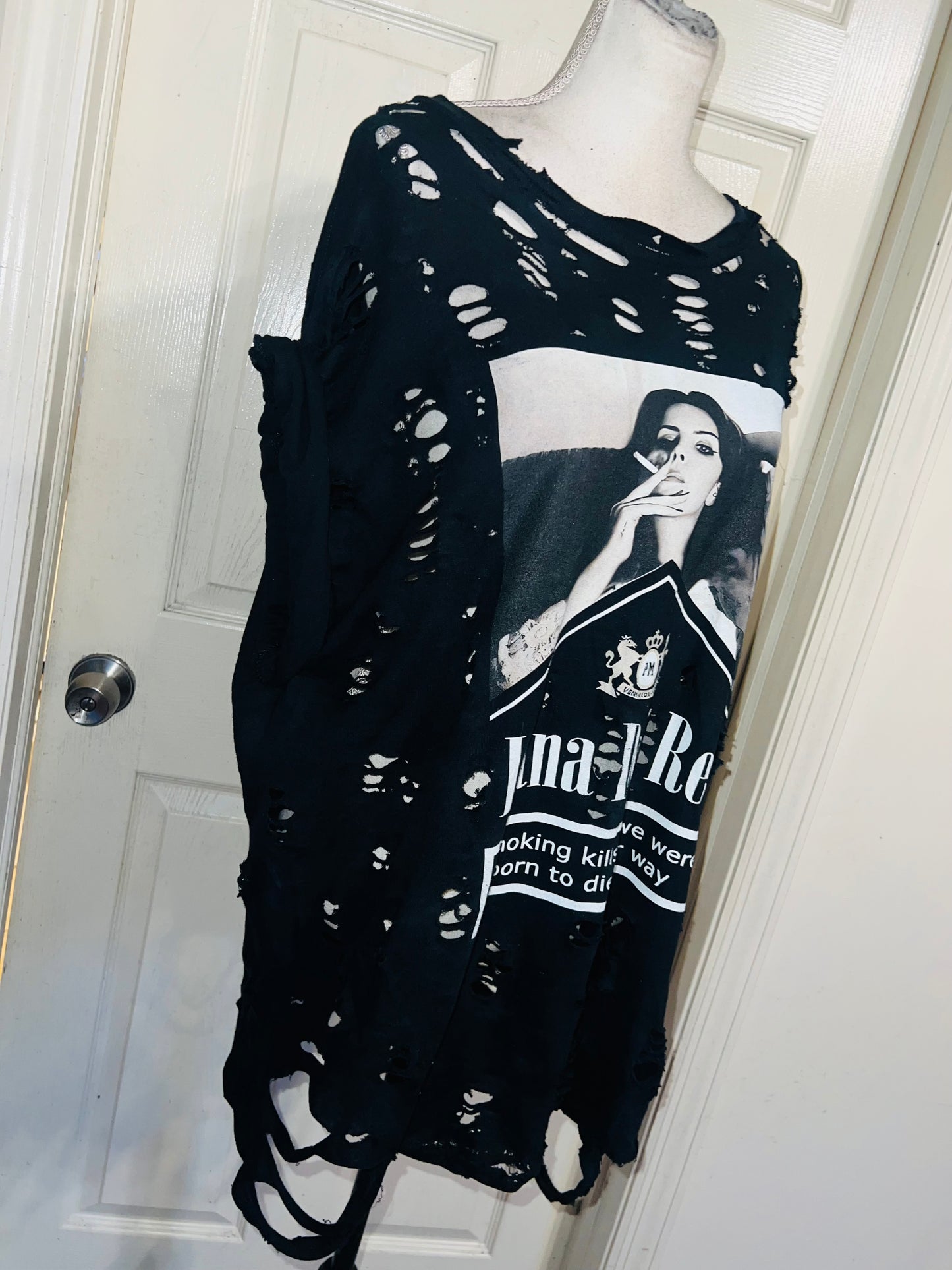 Lana Del Rey Born to Die Oversized Distressed Tee