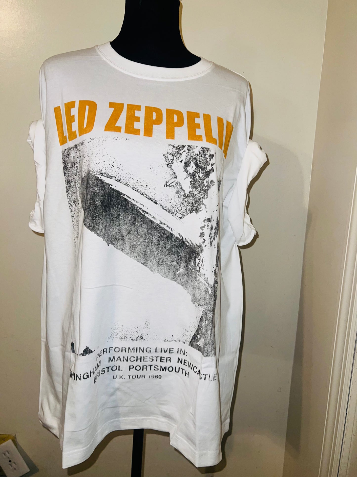 Led Zeppelin Oversized Distressed Tee