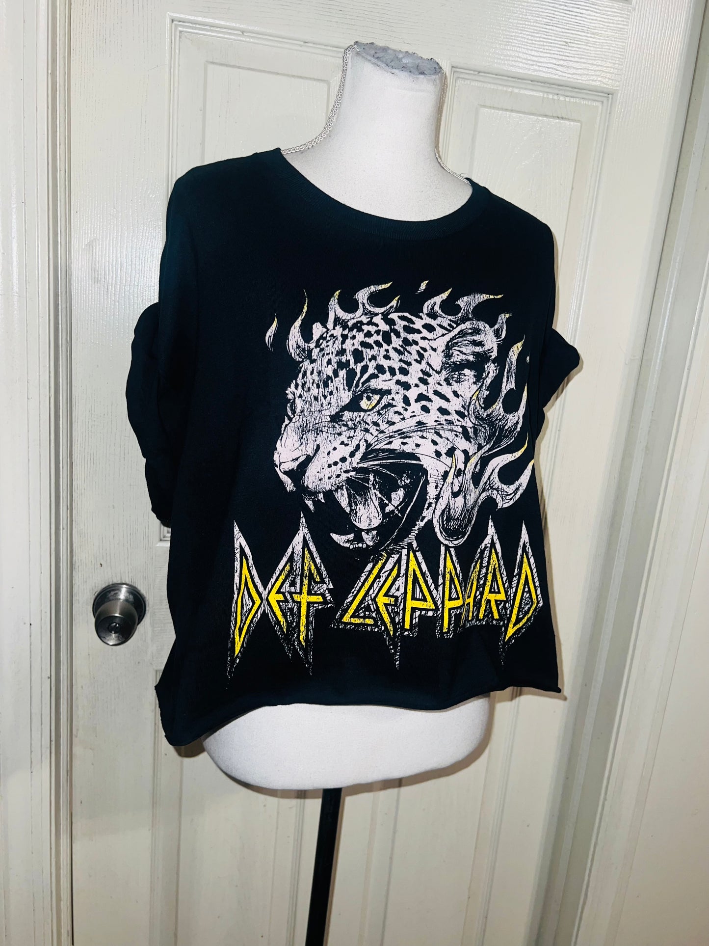 Def Leppard Oversized Distressed Tee