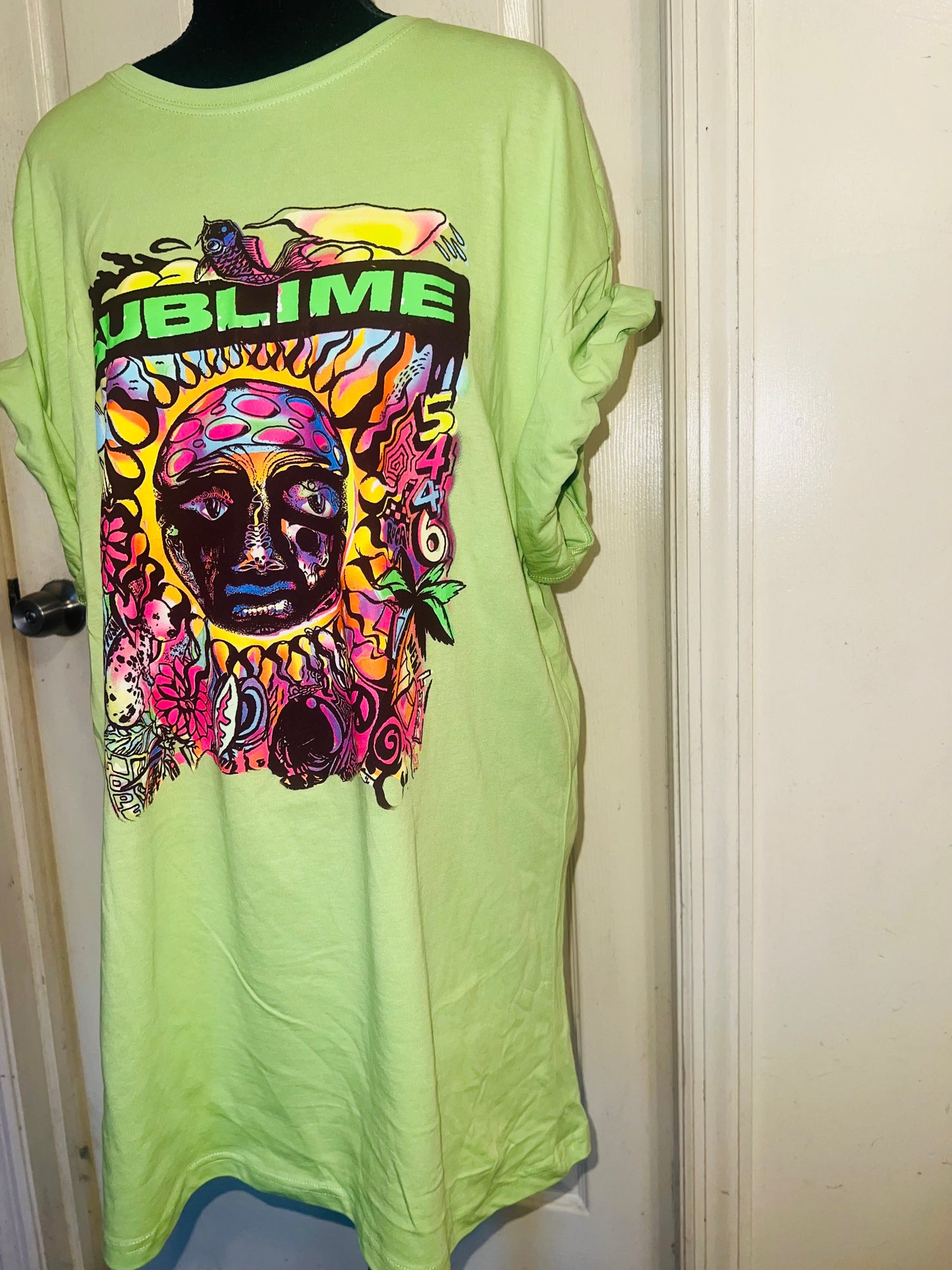 Sublime Oversized Distressed Tee