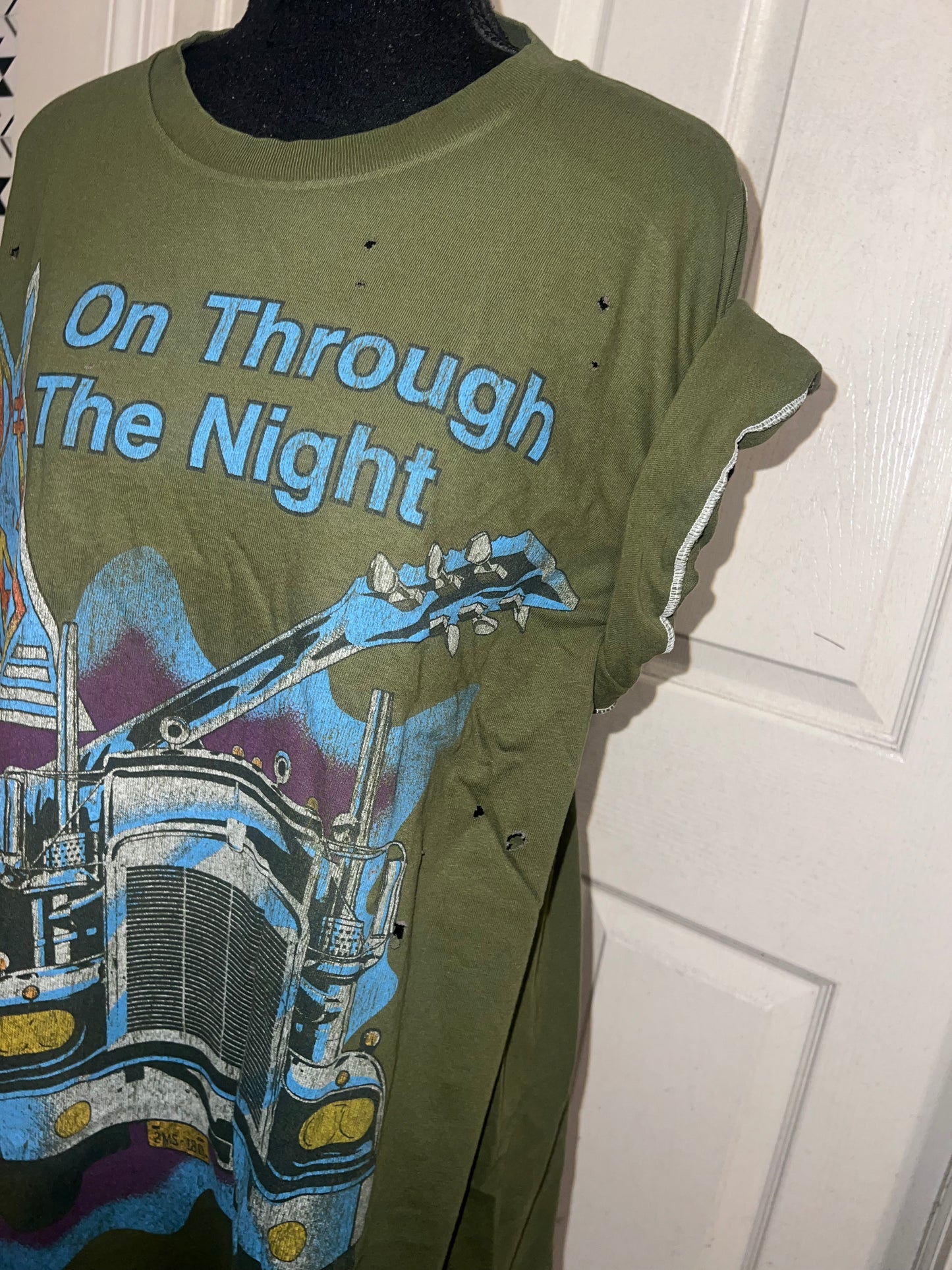 Def Leppard Oversized Distressed Tee