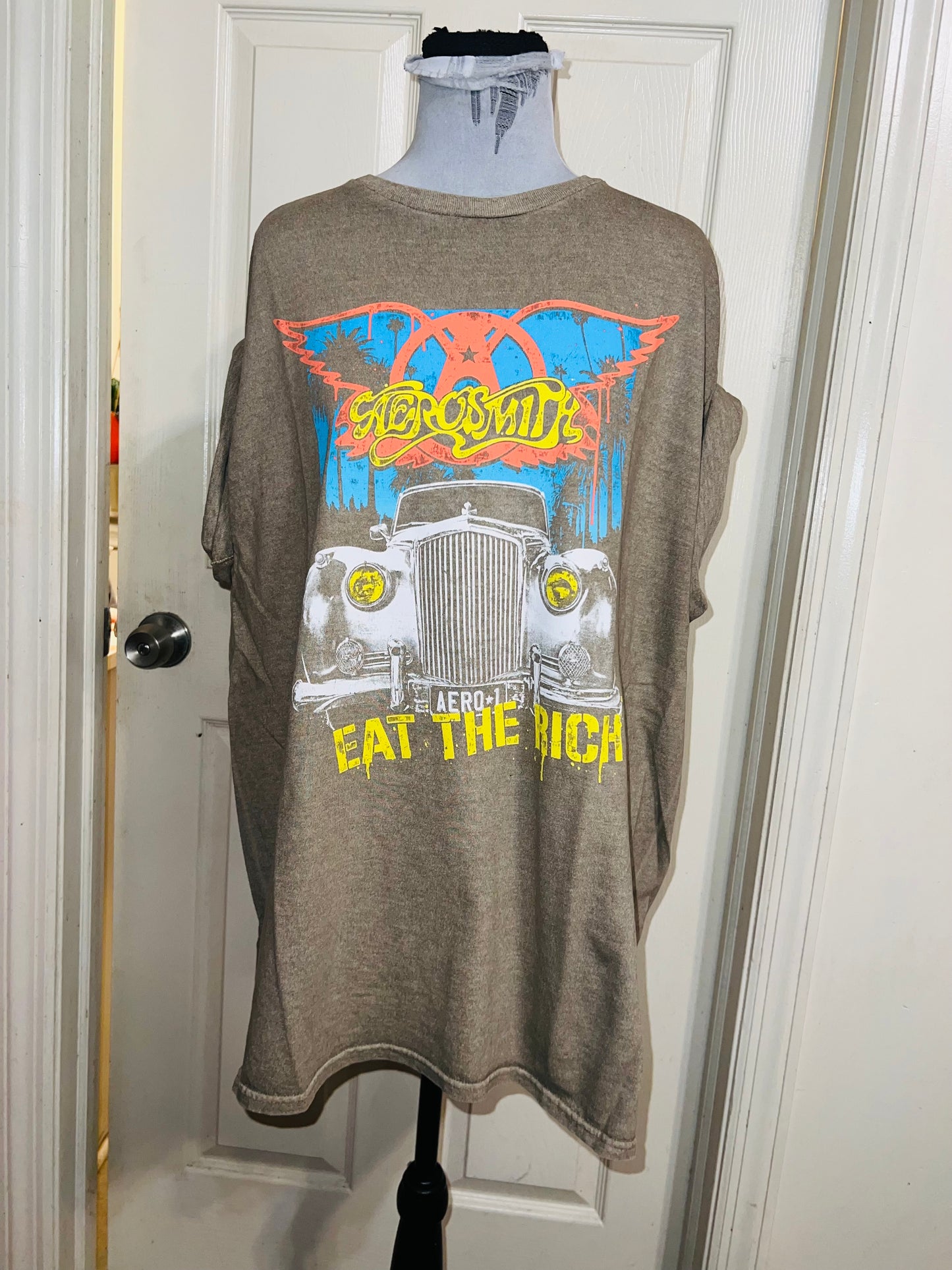 Aerosmith “Eat the Rich” Oversized Distressed Tee