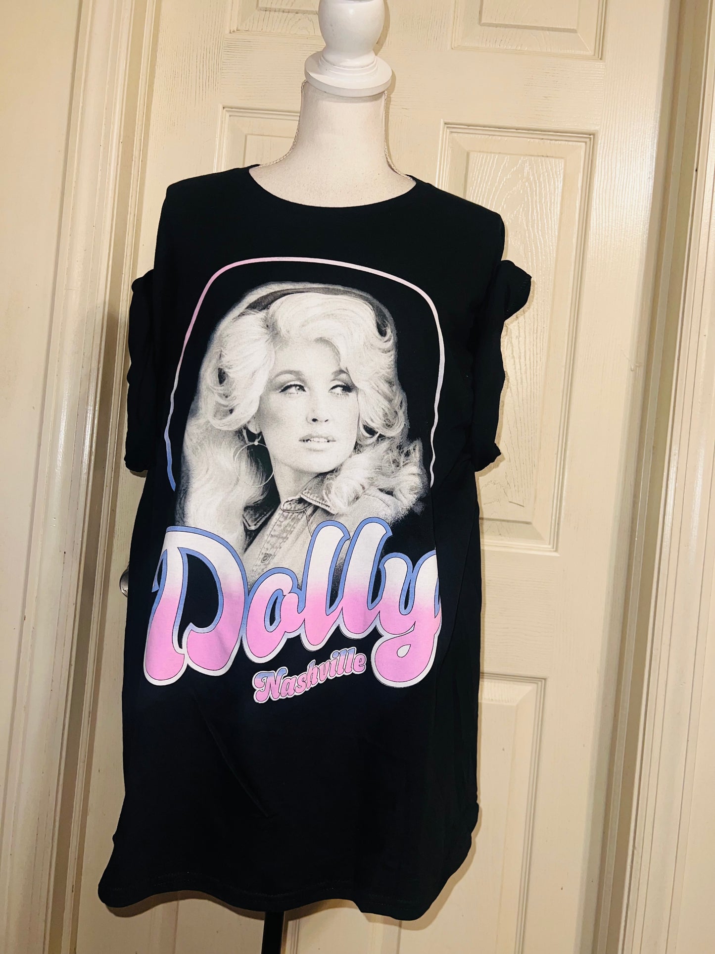 Dolly Parton Oversized Distressed Tee